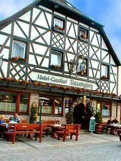 Facade/entrance in Resengörg