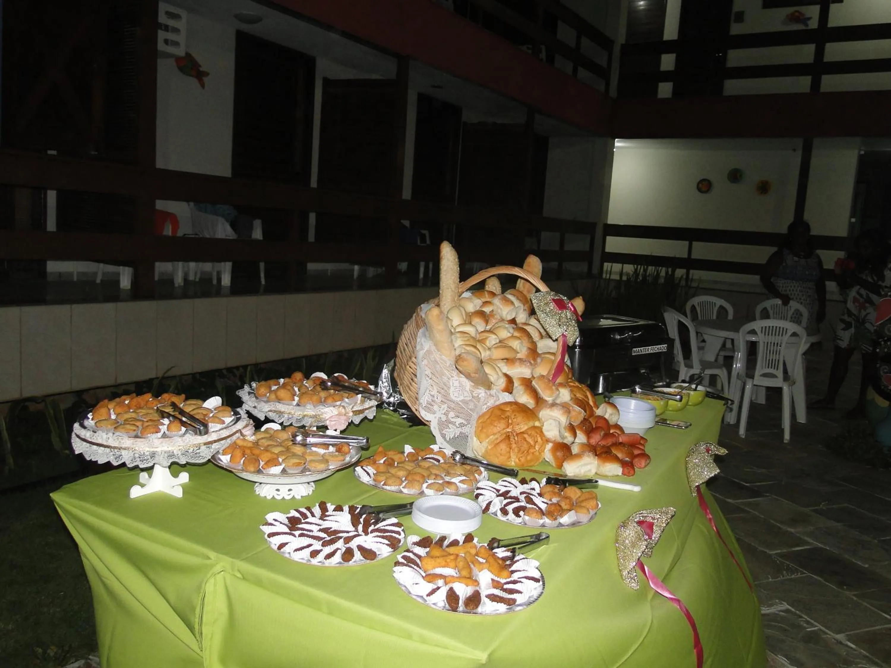 Food and drinks in POUSADA LUSITANA