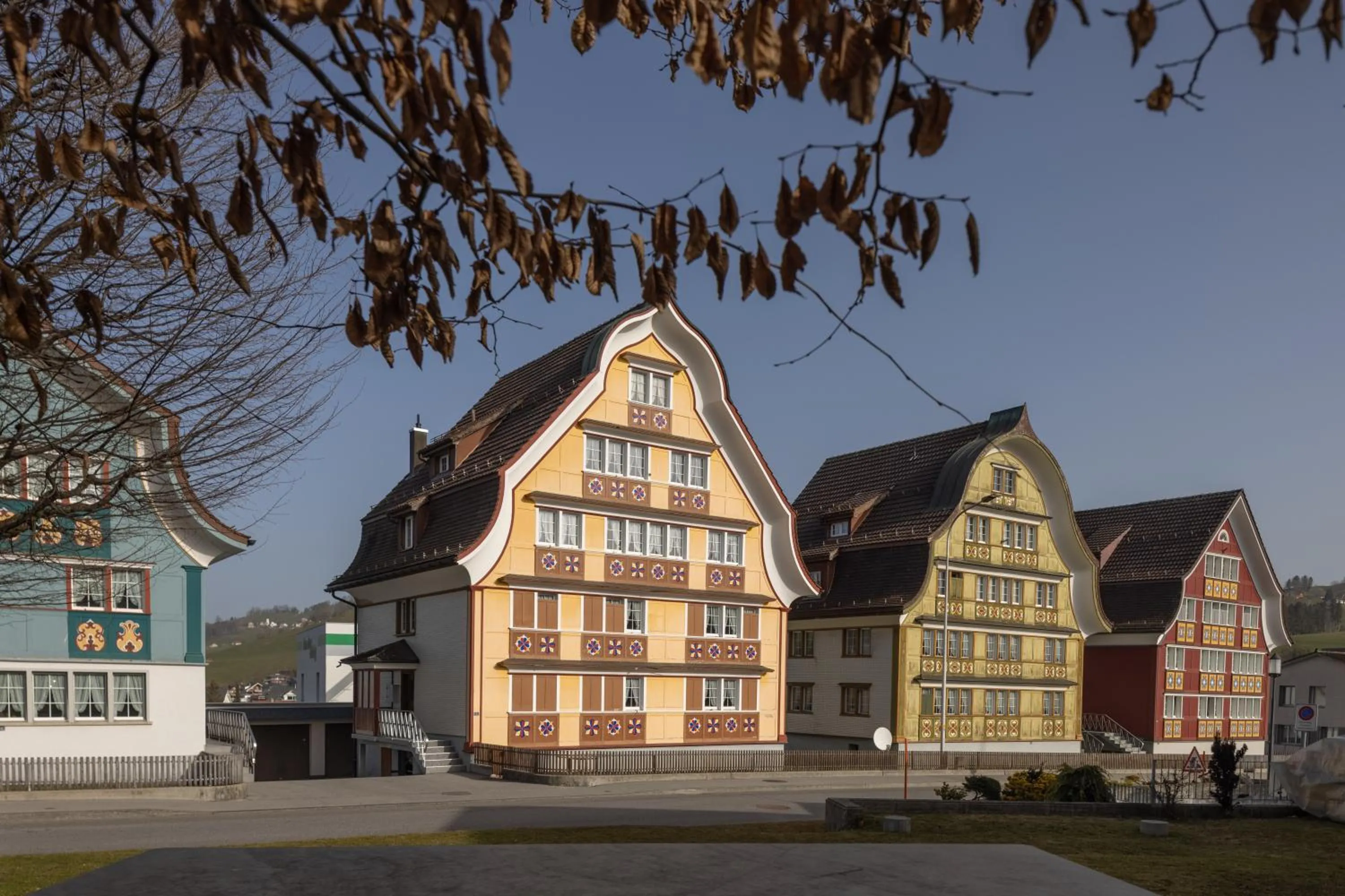 Neighbourhood in Blattenheimat - im traditionellen Appenzeller Haus