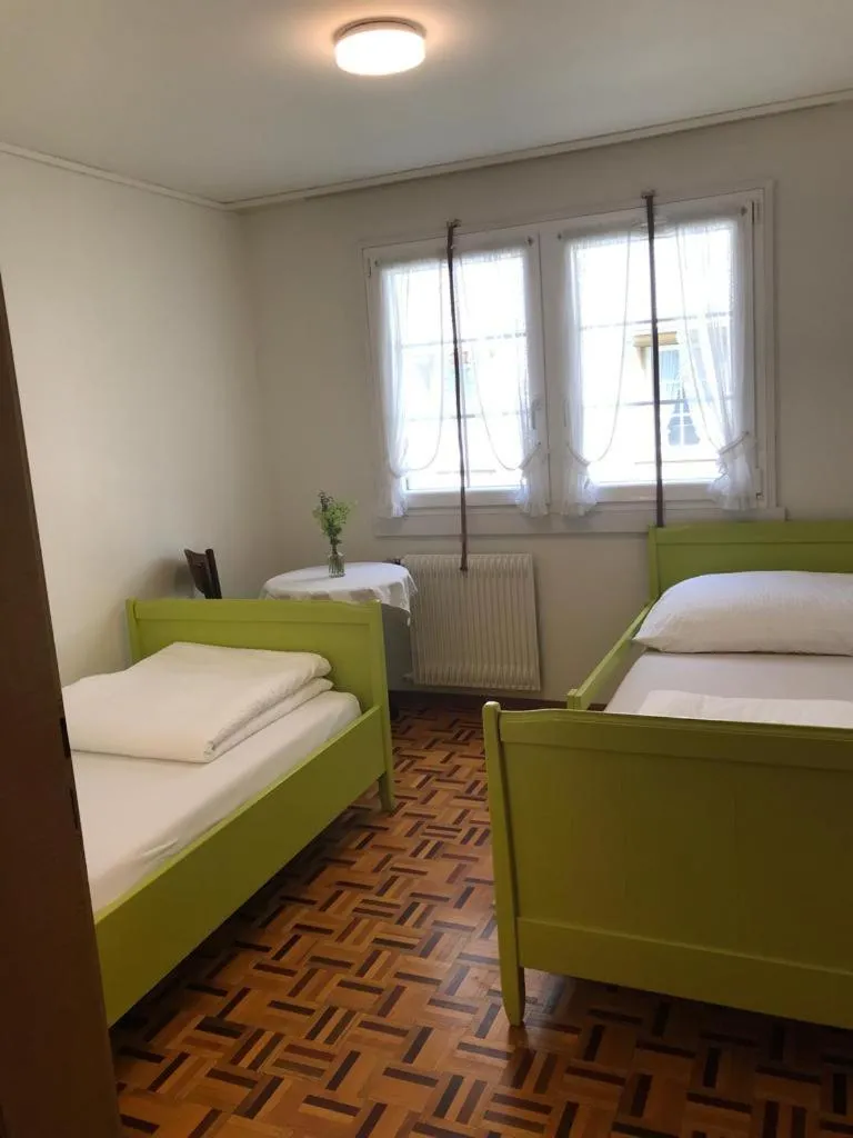 Bed in Blattenheimat - im traditionellen Appenzeller Haus