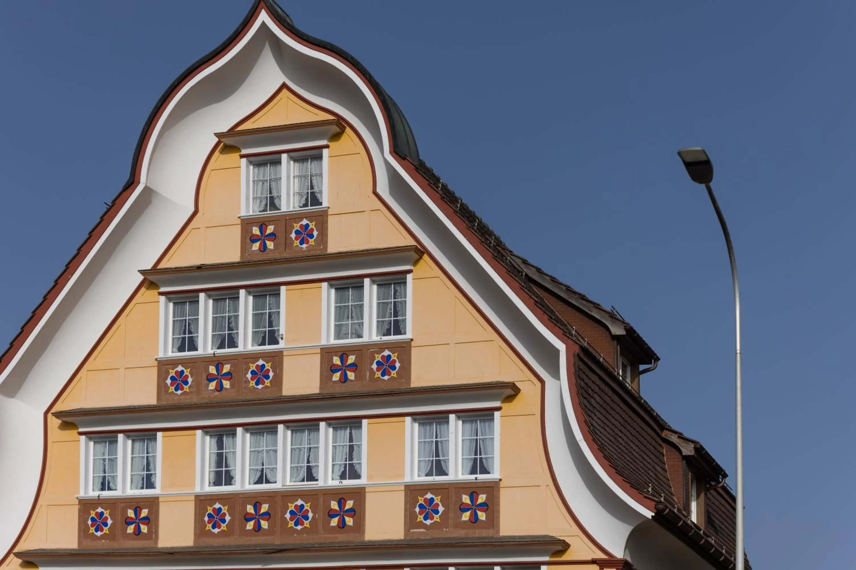 Facade/entrance in Blattenheimat - im traditionellen Appenzeller Haus