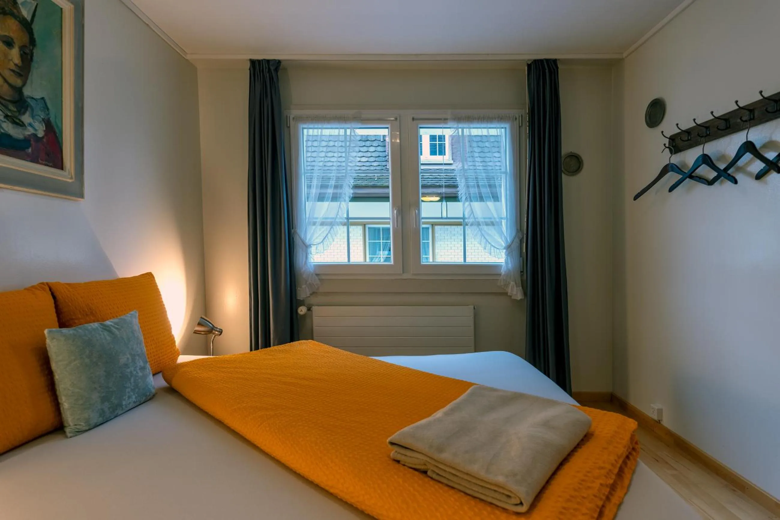Bedroom, Bed in Blattenheimat - im traditionellen Appenzeller Haus