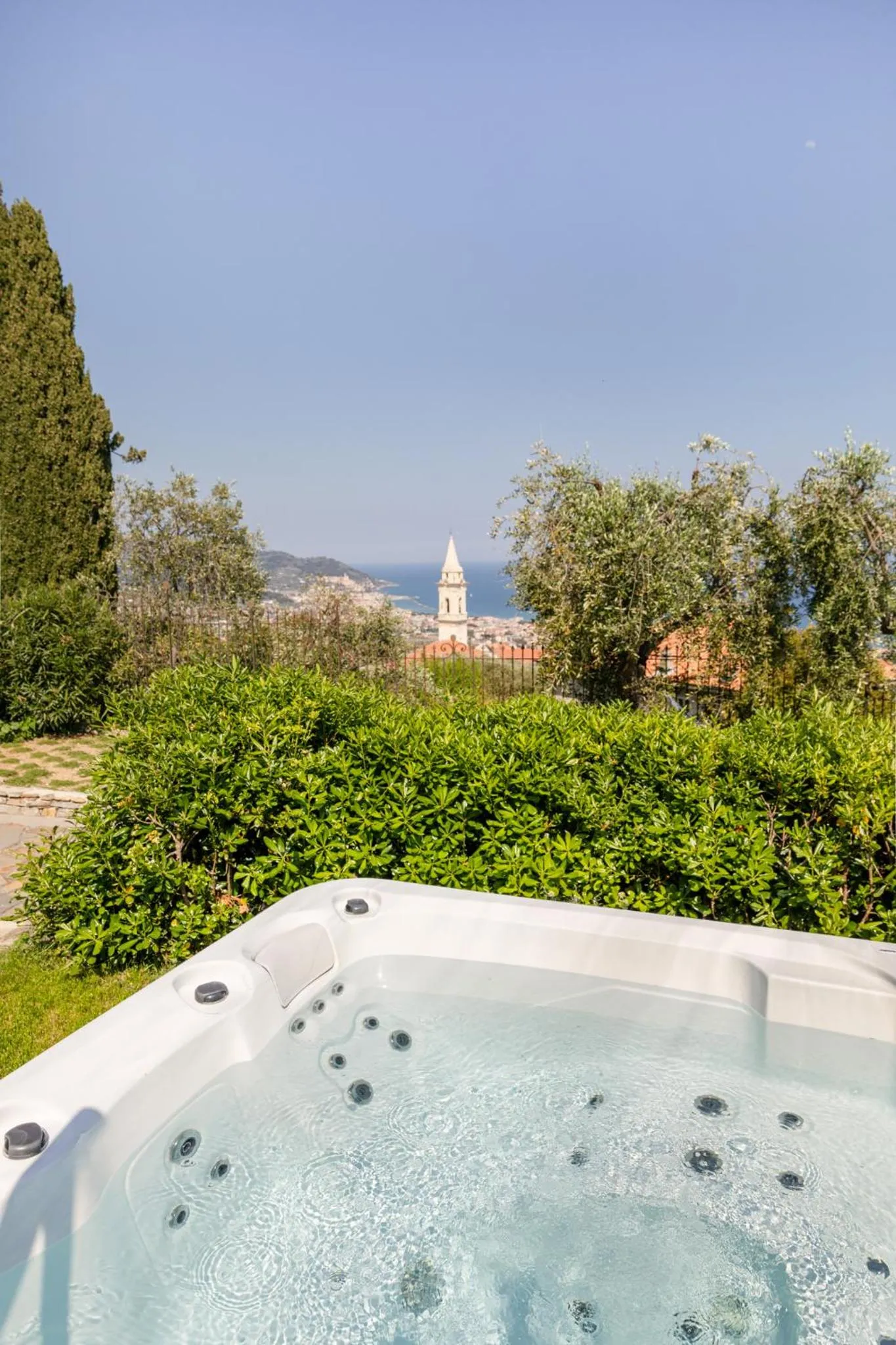 Hot Tub in Agriturismo L’Orto di Muma