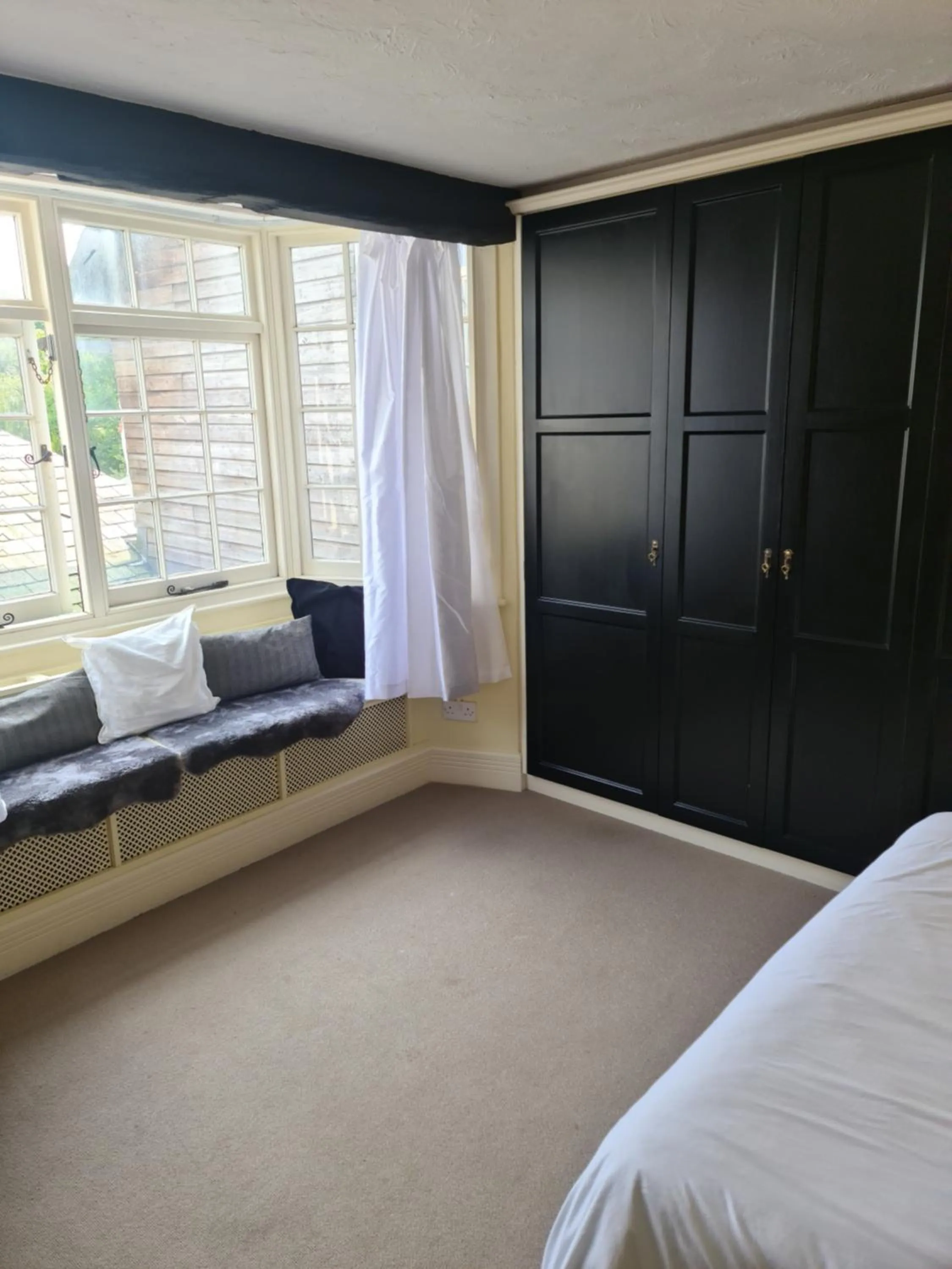 Bedroom in The New Inn Clovelly