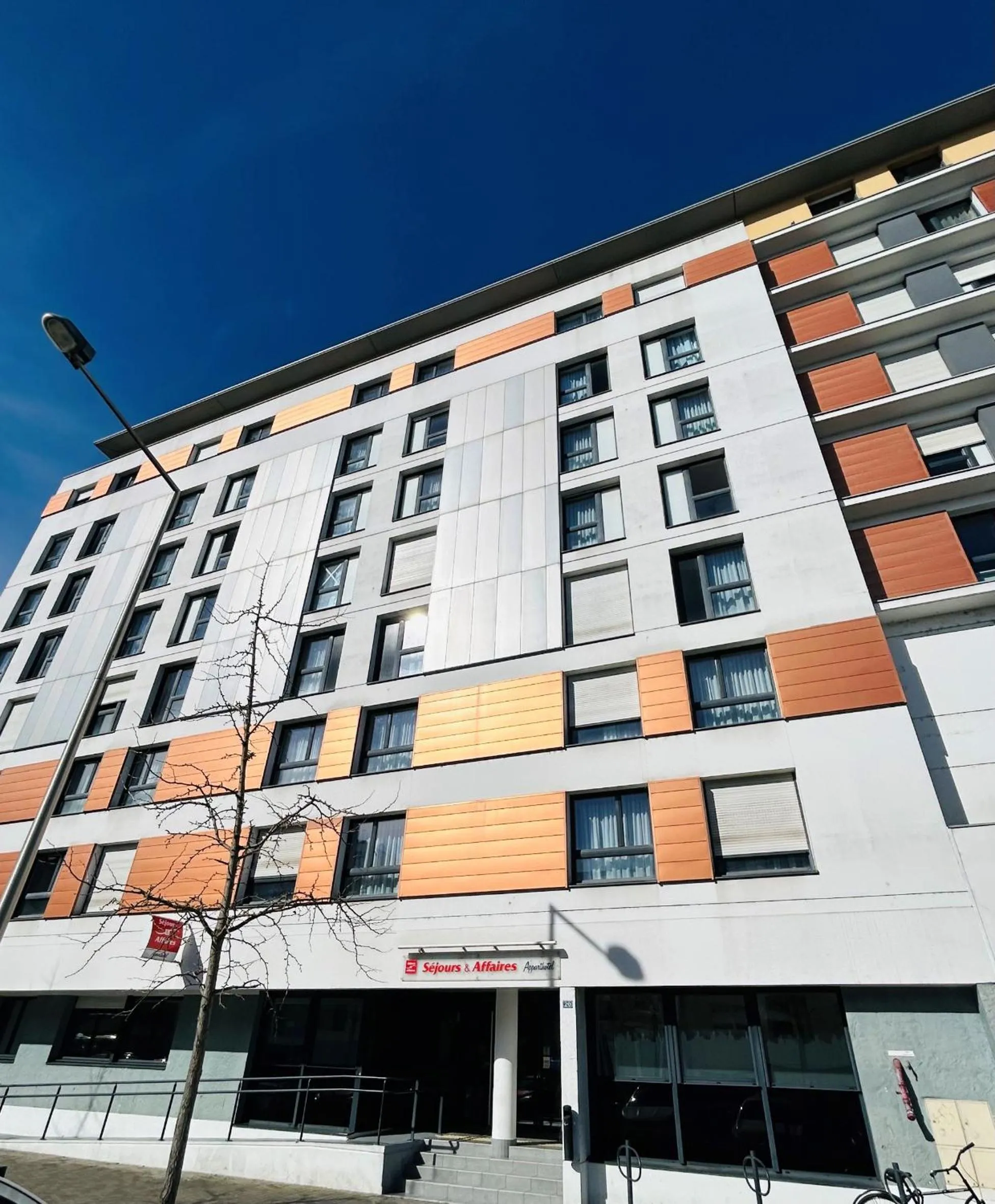 Facade/entrance in Séjours & Affaires Angers Atrium