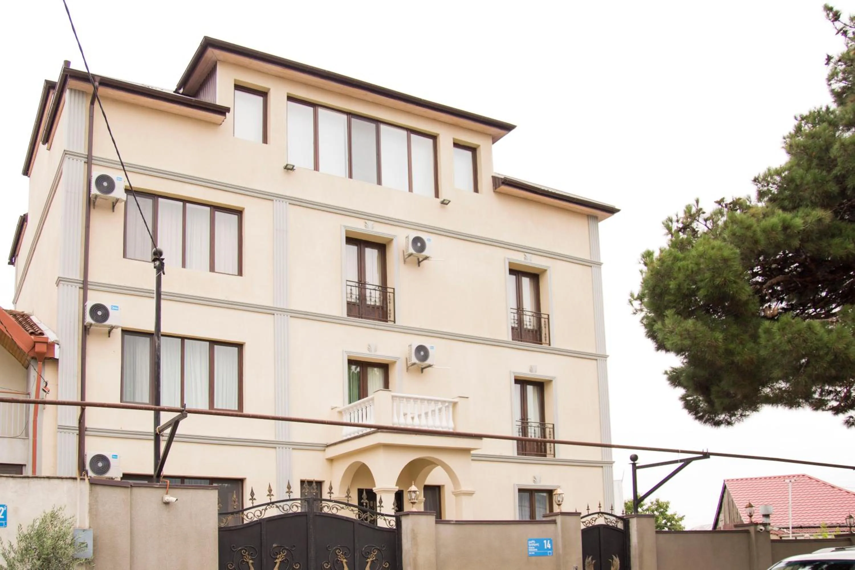 Property building in Phazisi Hotel