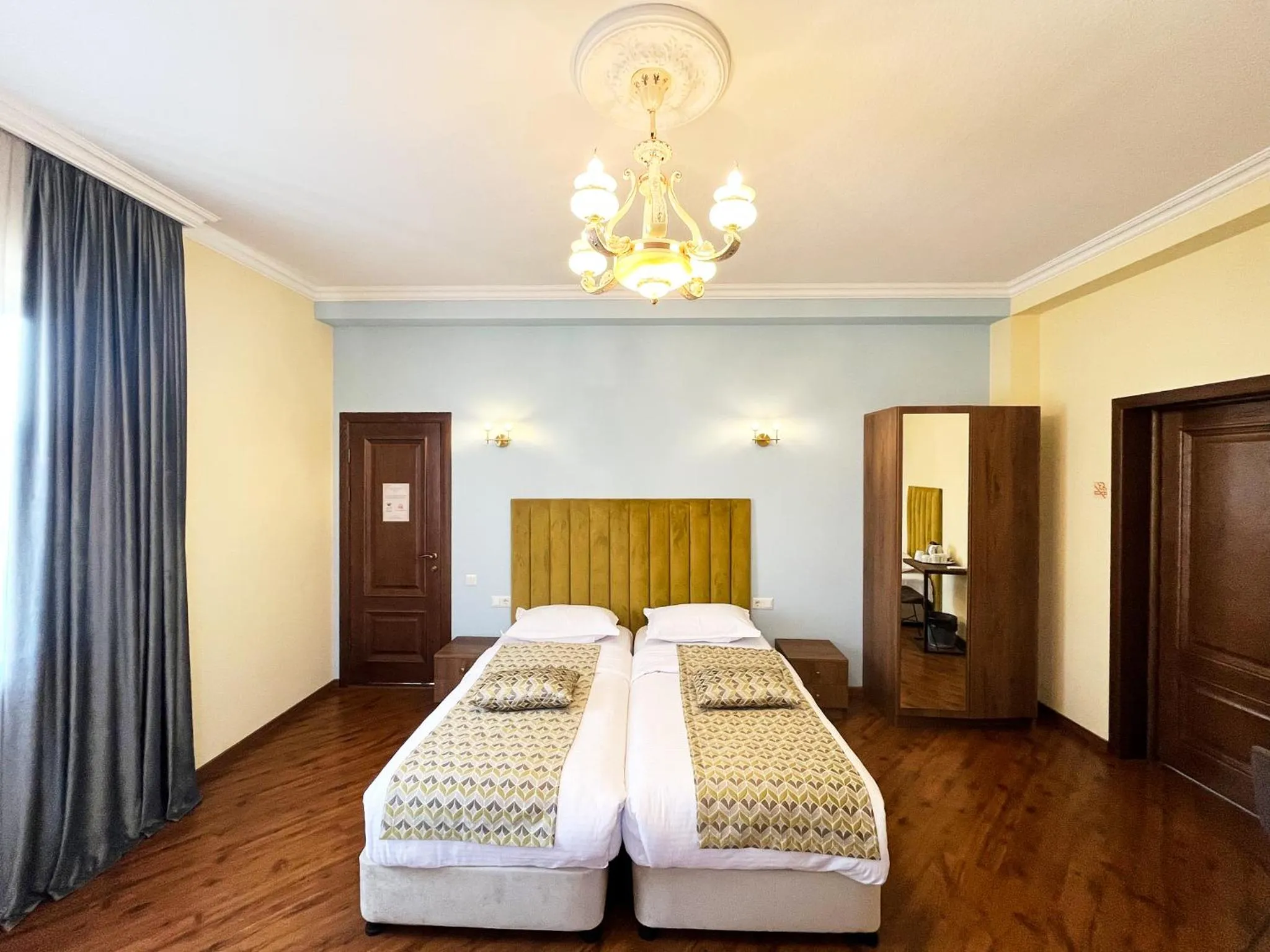 Bed in Phazisi Hotel