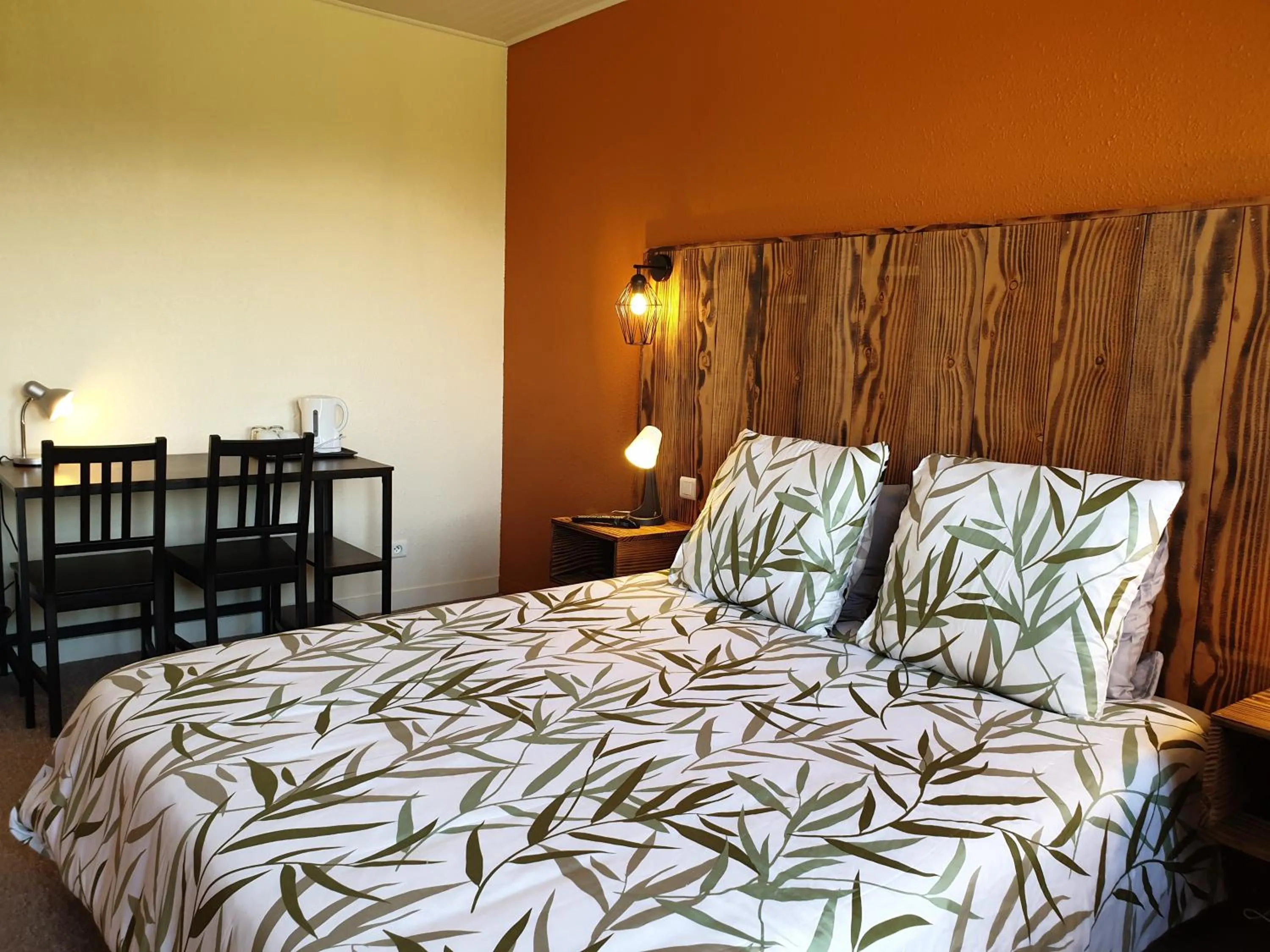 Bed in Auberge du Bois de l'étang - Motel les Tilleuls