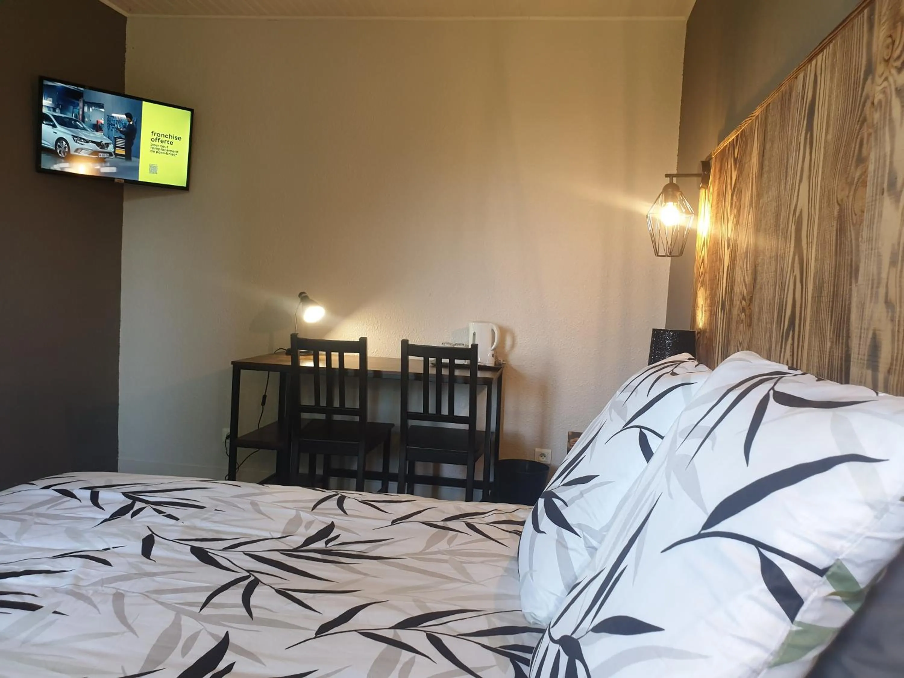 Bed in Auberge du Bois de l'étang - Motel les Tilleuls
