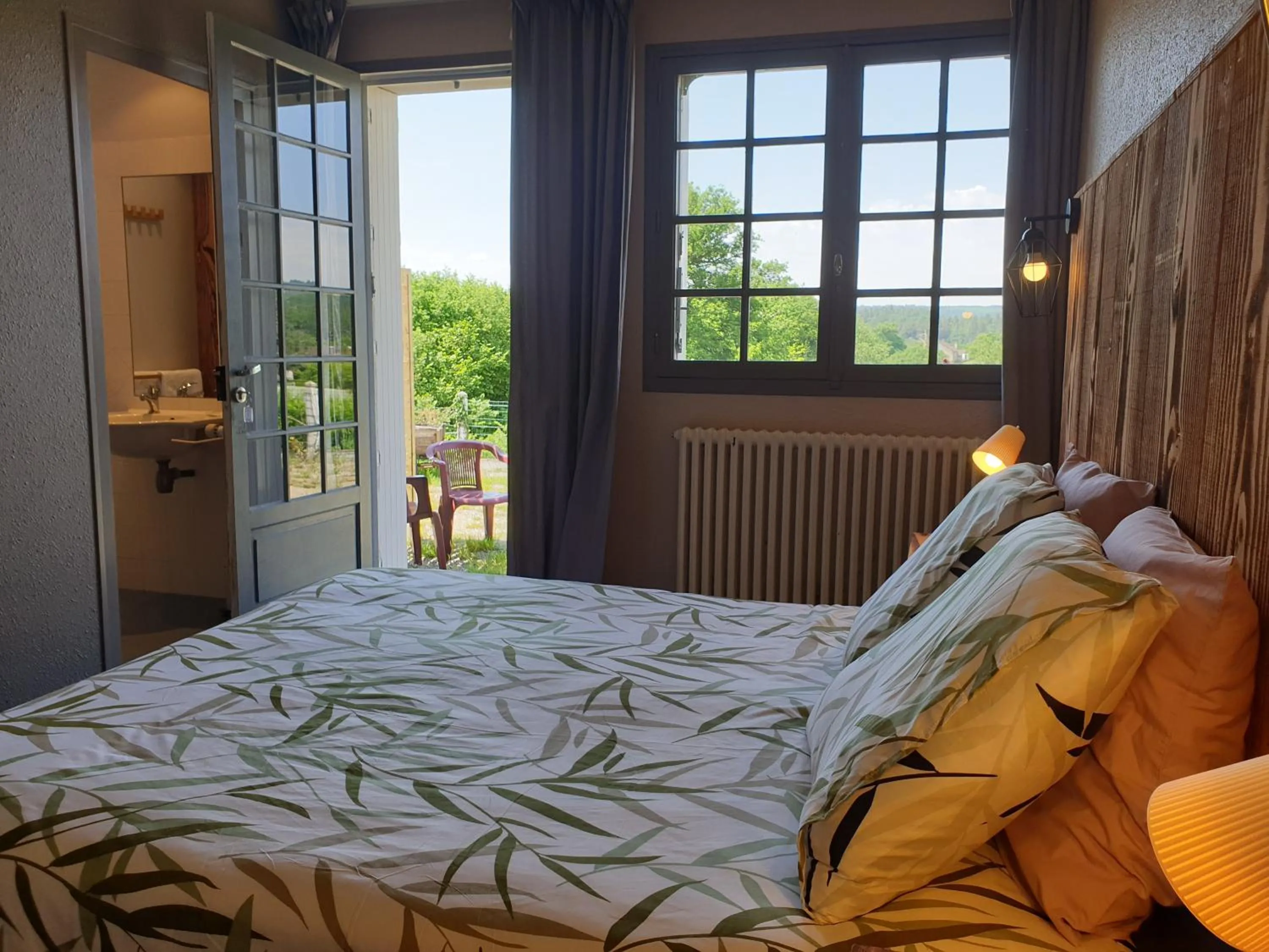 Bed in Auberge du Bois de l'étang - Motel les Tilleuls