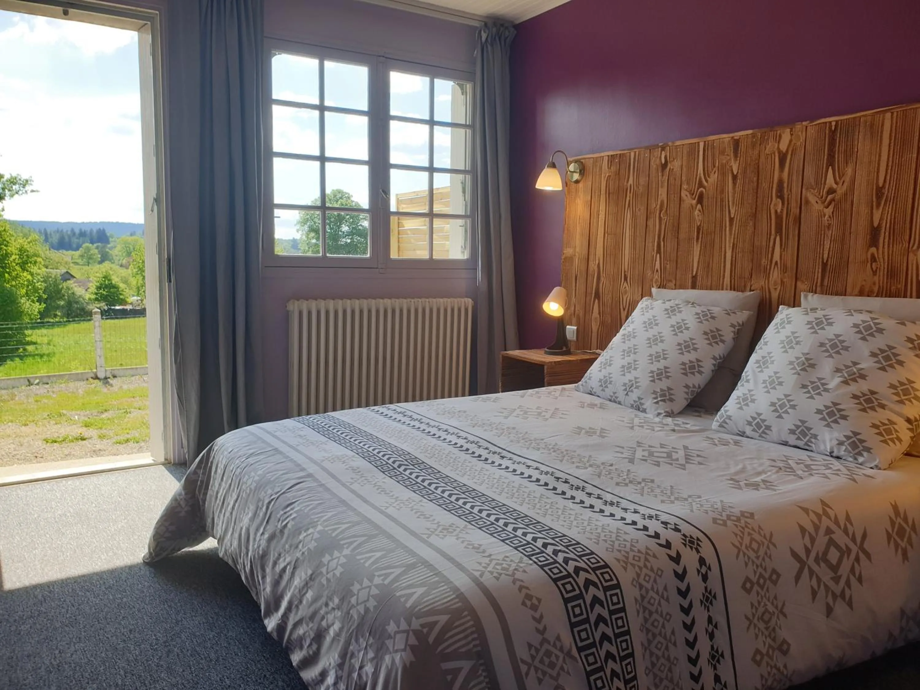 Bed in Auberge du Bois de l'étang - Motel les Tilleuls