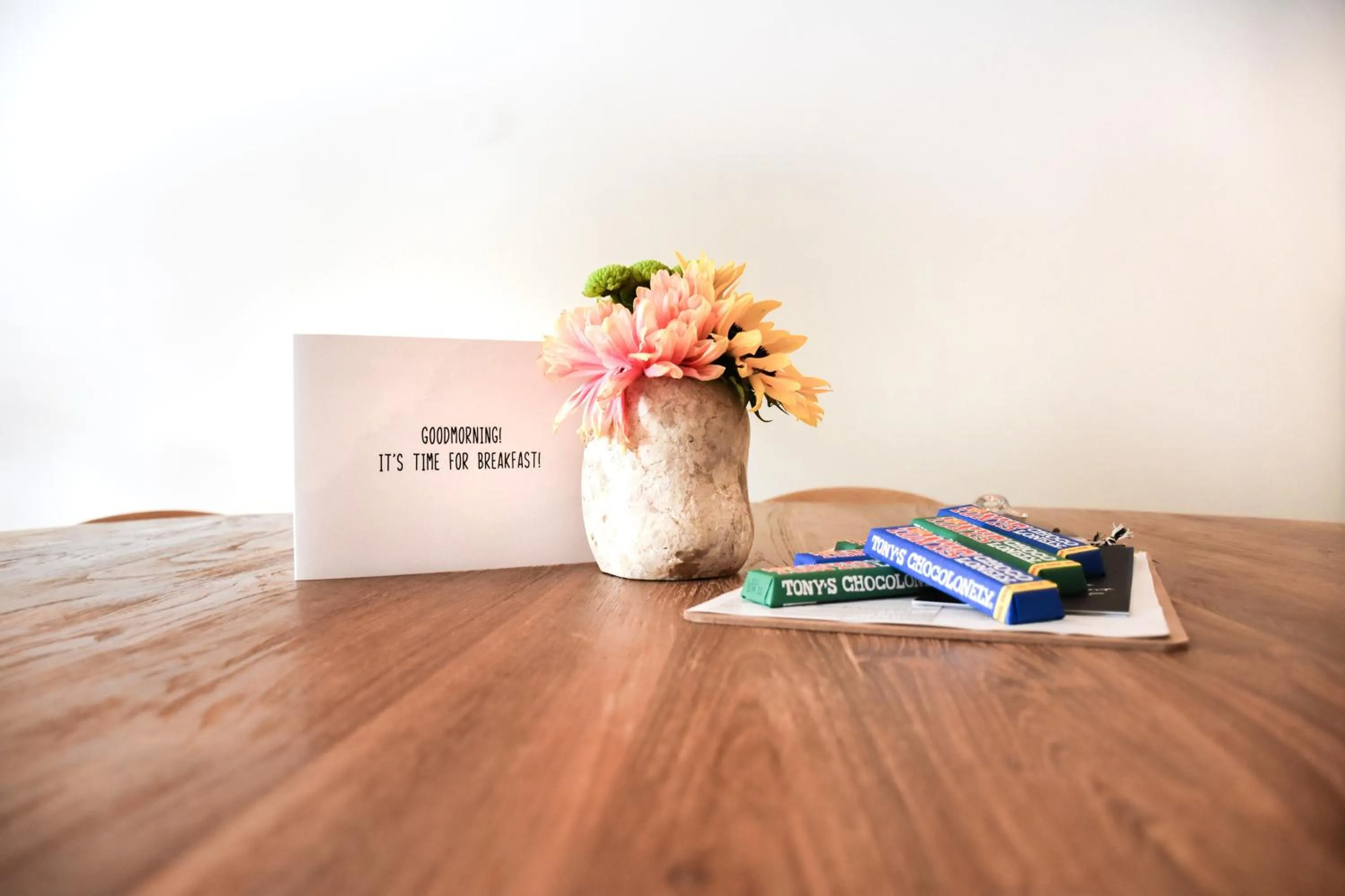 Dining area in Van Heeckeren Apartments & Suites Nes