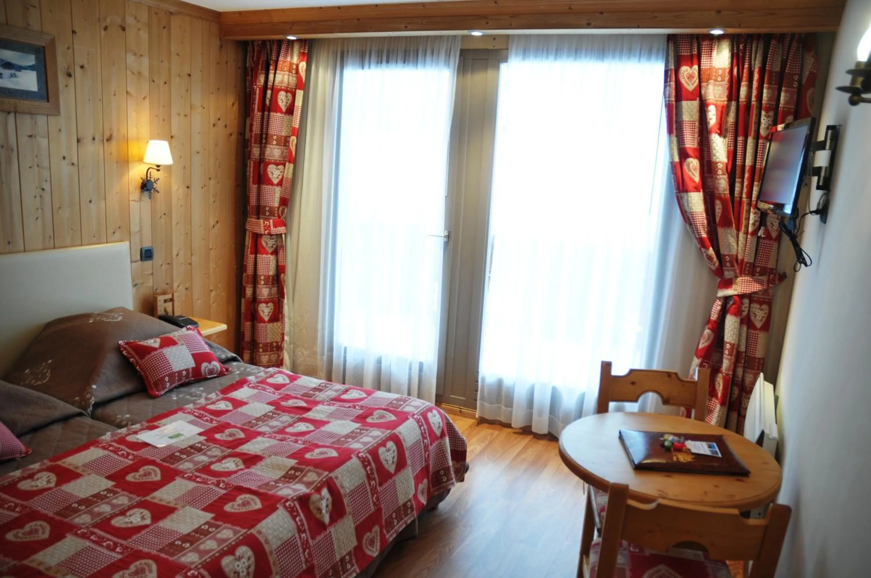 Bedroom, Bed in Le Calgary