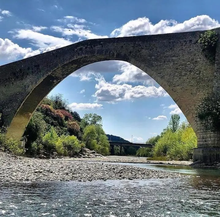 Suite Royale- SPA - Jacuzzi - Sauna - Massage - 2 Double Rooms - 4 SAISONS - Piscine Chauffée Toute l'année - POOL VIEW - Heated POOL -800m City Centre