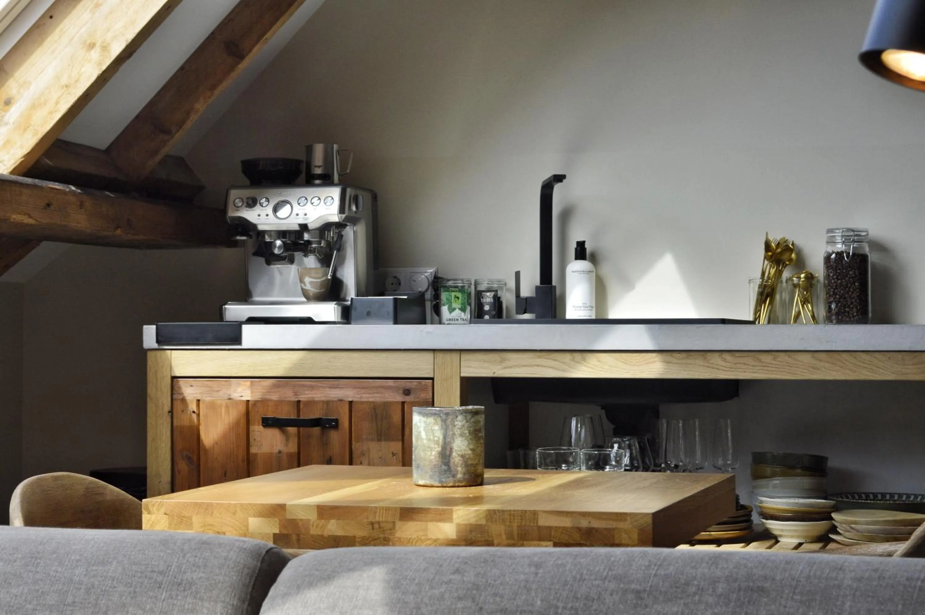 Kitchen or kitchenette in Van Heeckeren Apartments & Suites Buren