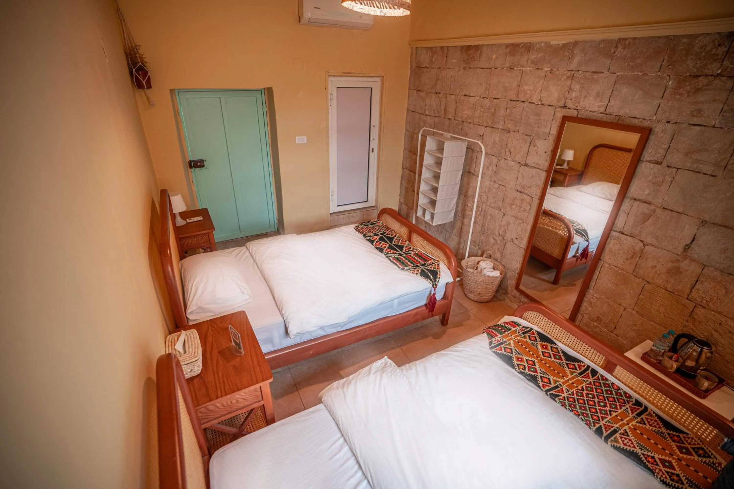 Photo of the whole room, Bed in Jordan Heritage Madhafa