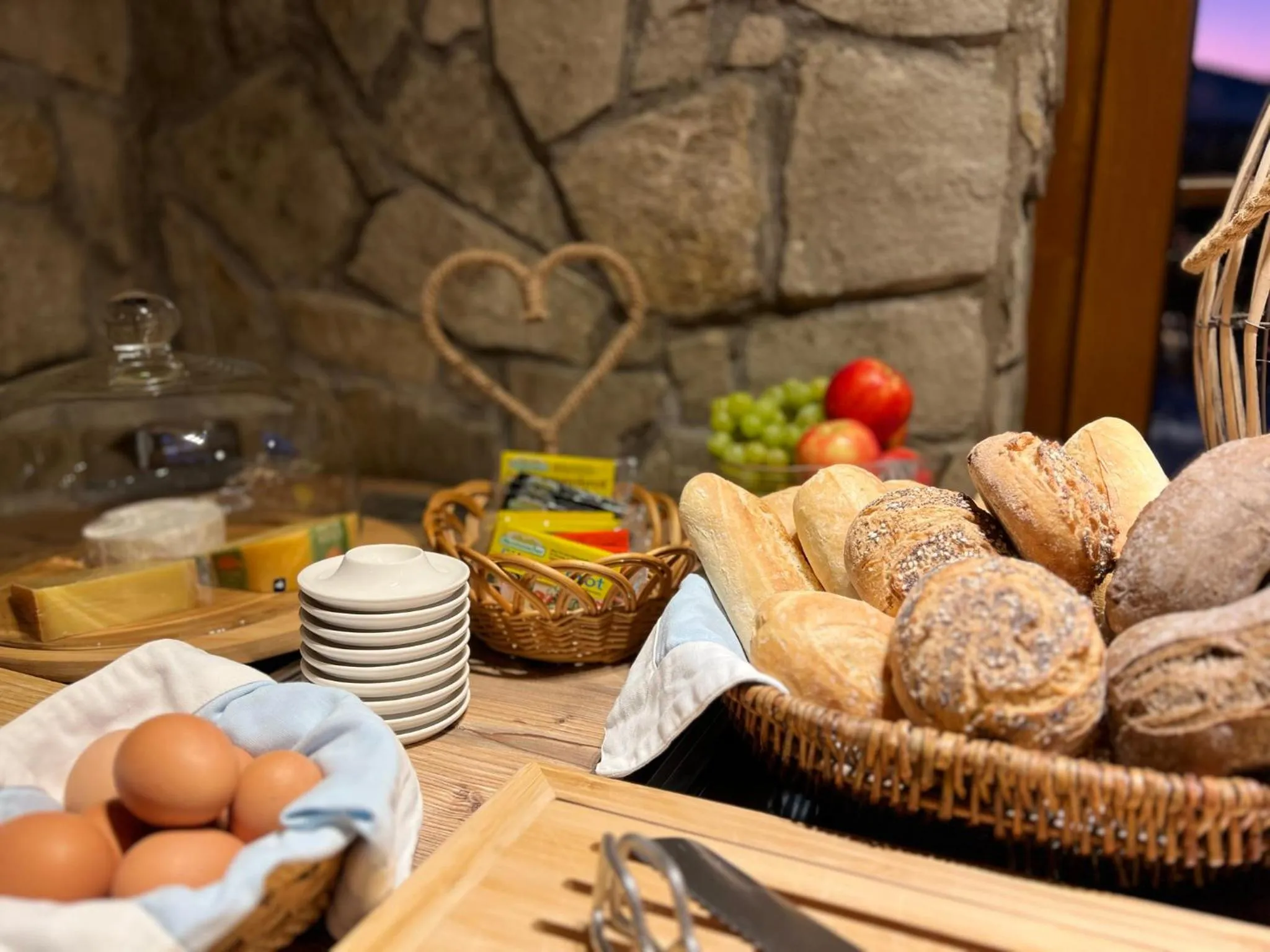 Continental breakfast in Aal-Kate