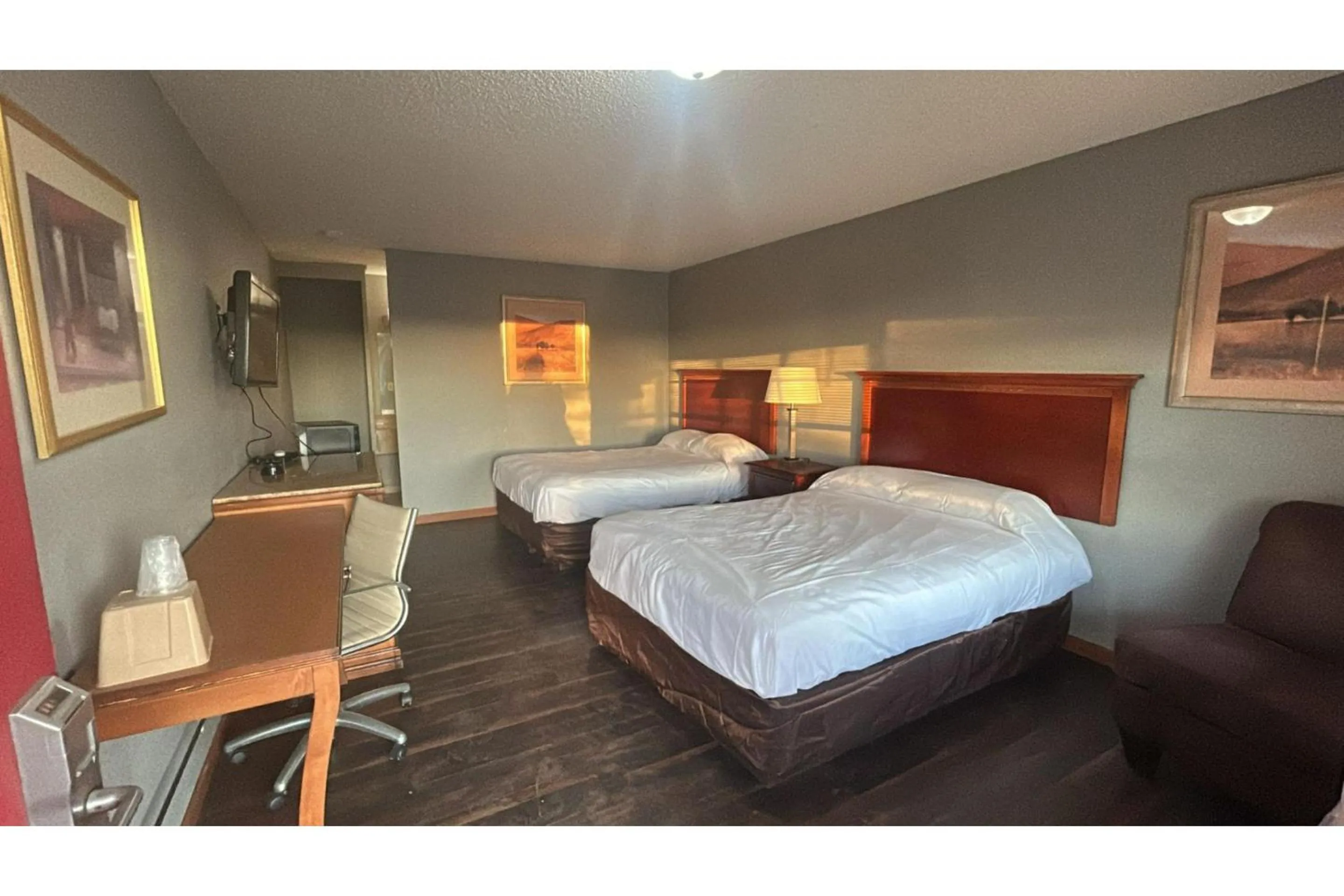 Bedroom, Bed in HiWay Inn Express Elk City Route 66