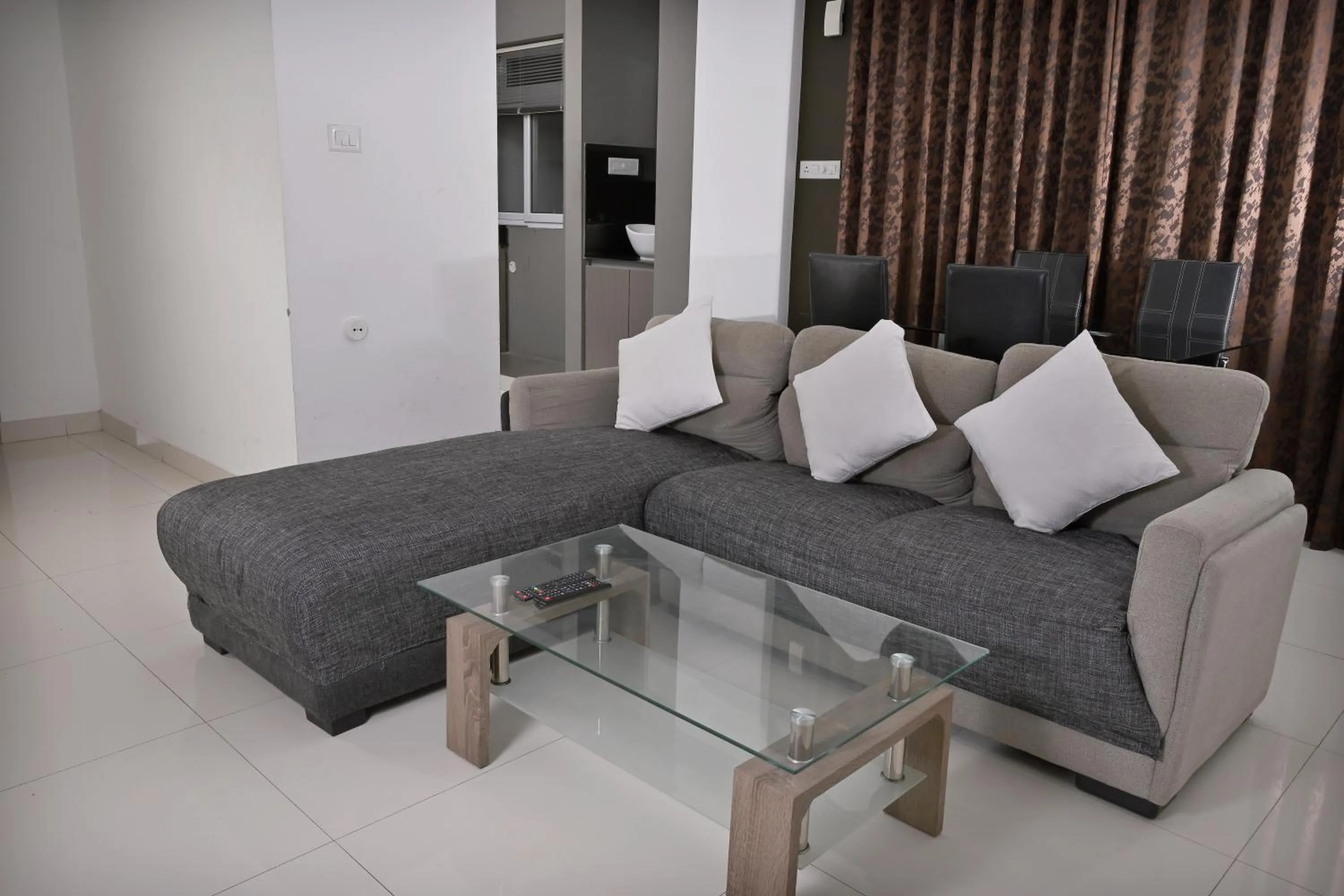 Living room in Transit Suites by GrandWest