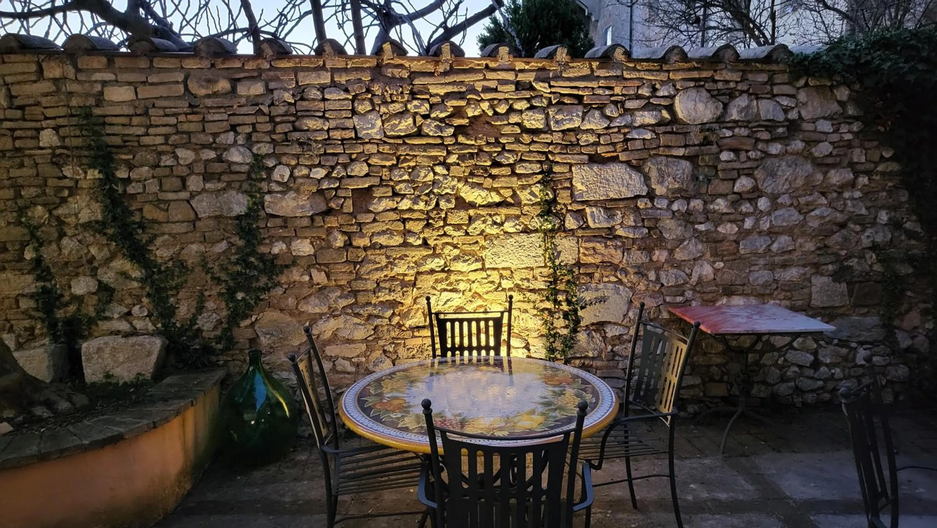 Patio in HOTEL TREVI Palazzo Natalini