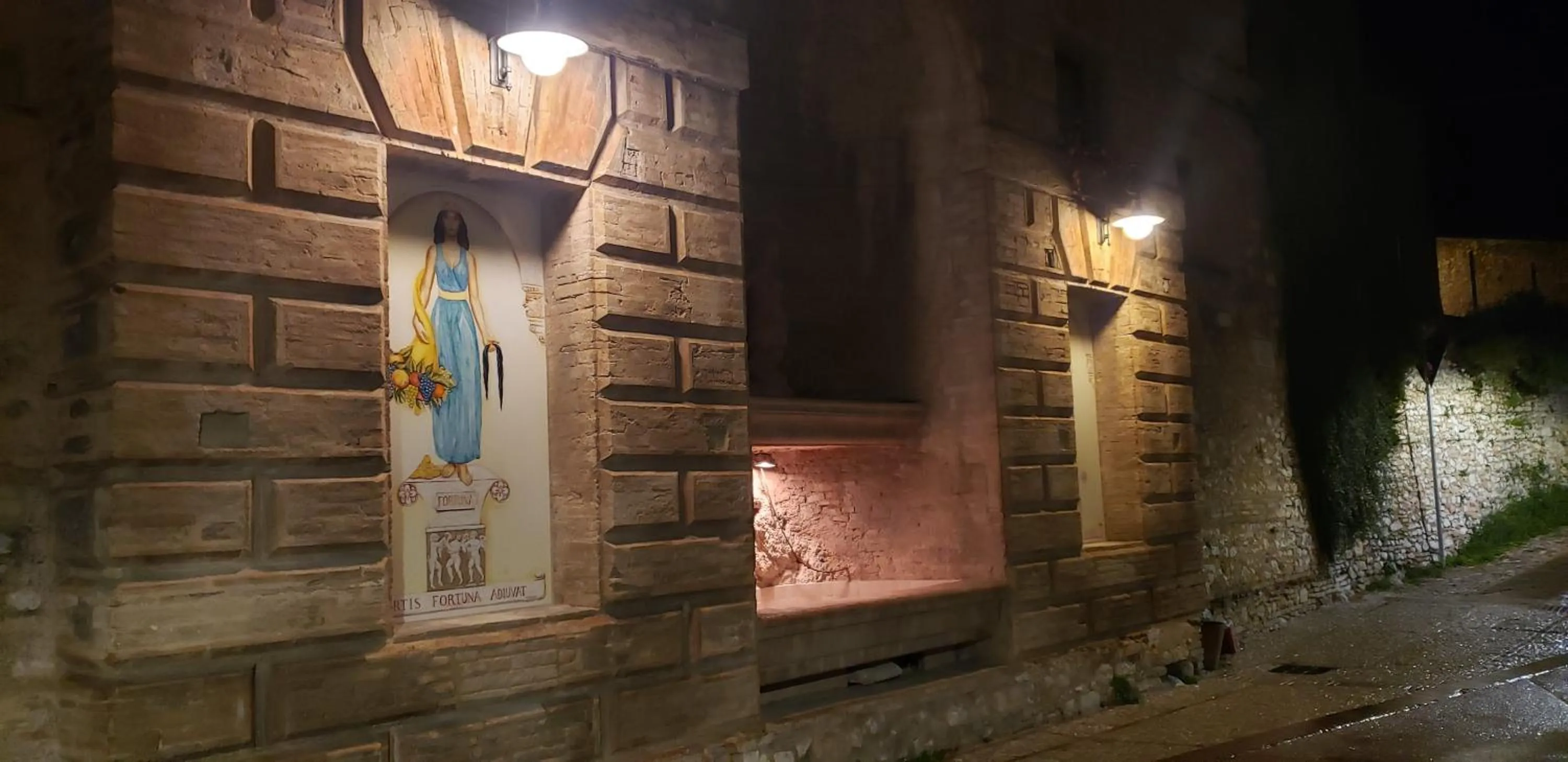 Property building in HOTEL TREVI Palazzo Natalini