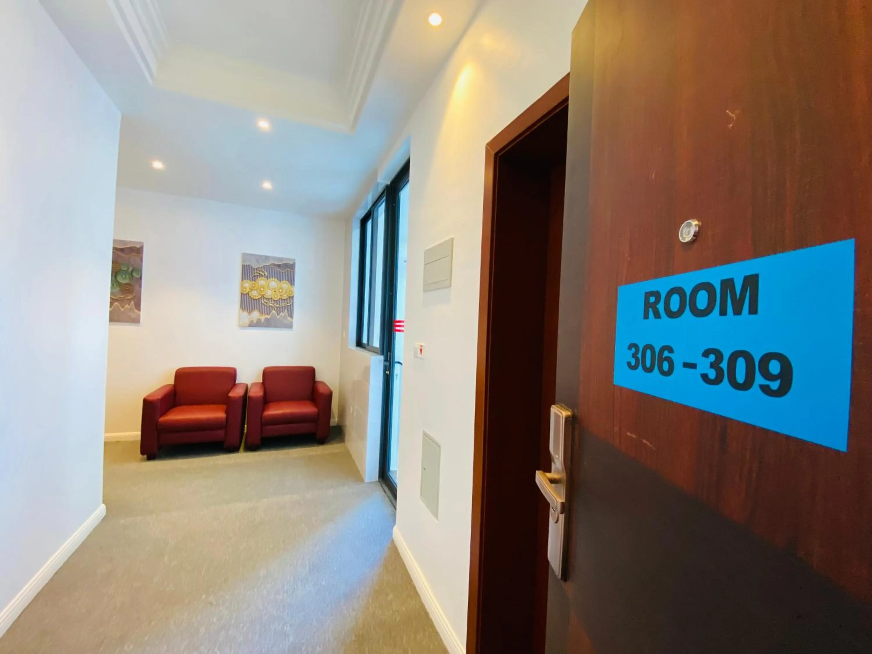 Seating area in Pauraque Soho Hotel