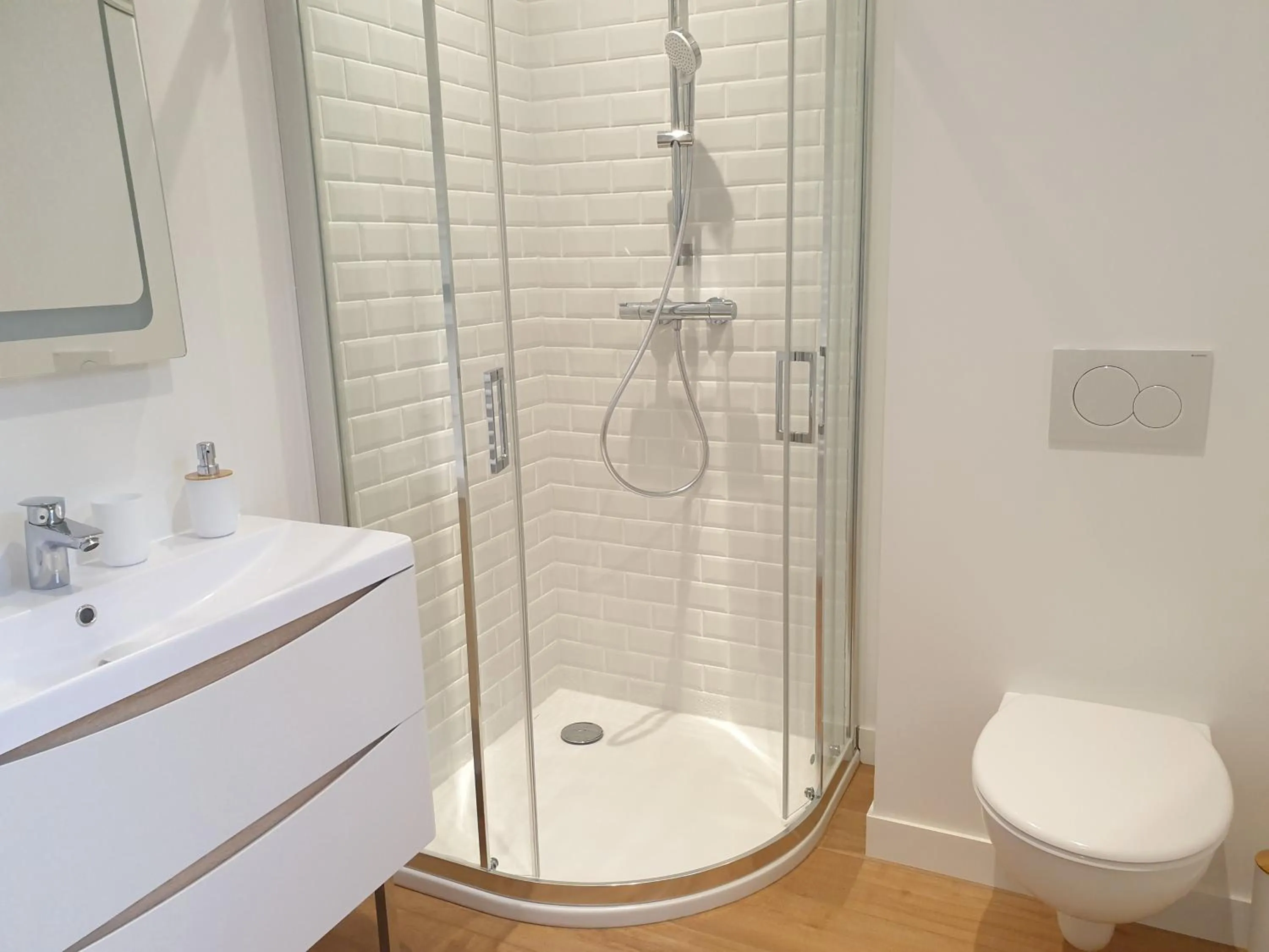 Bathroom in LE GITE DU CARGE D'ARLAY