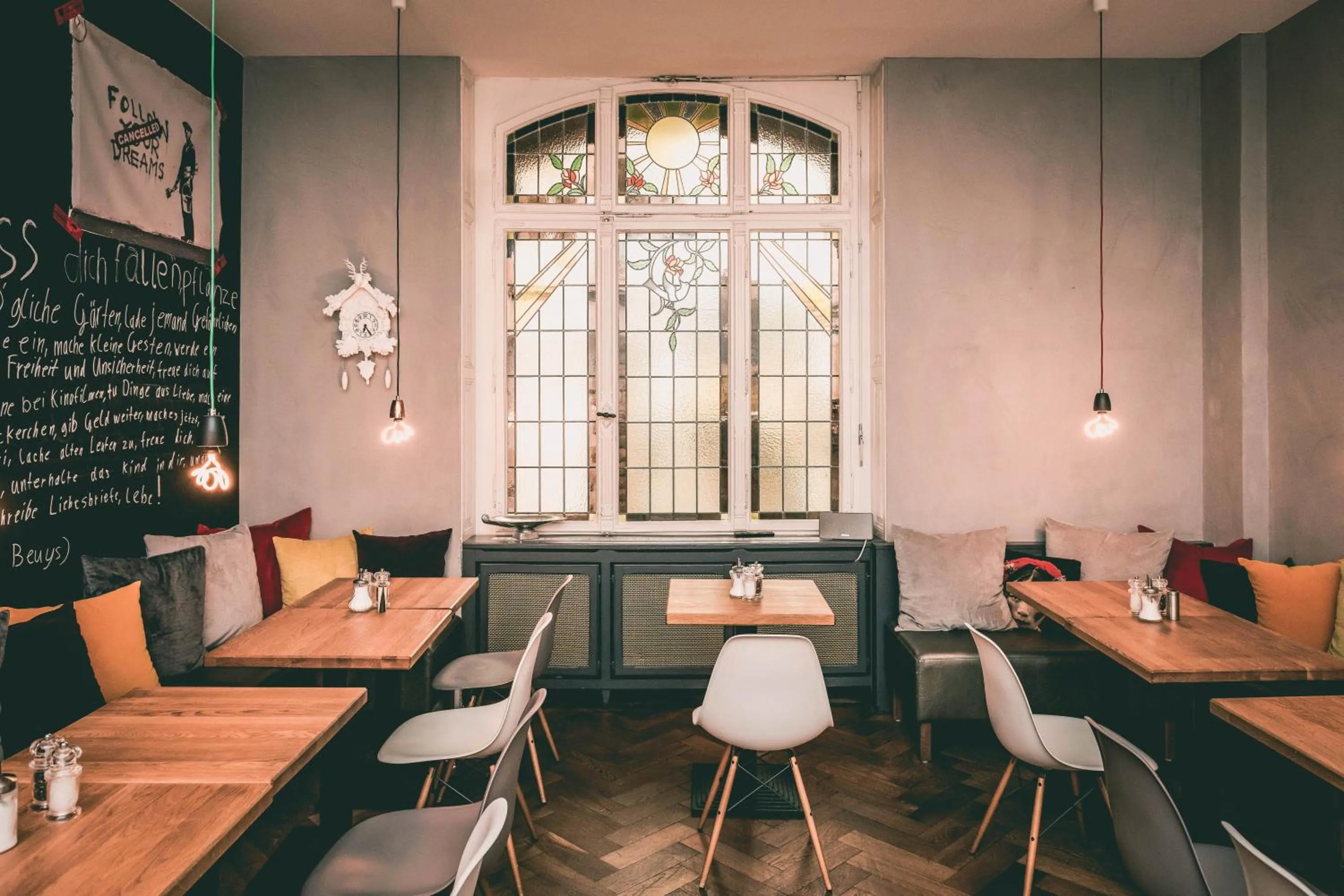 Restaurant/places to eat in Hotel Villa Klemm - Wiesbaden City