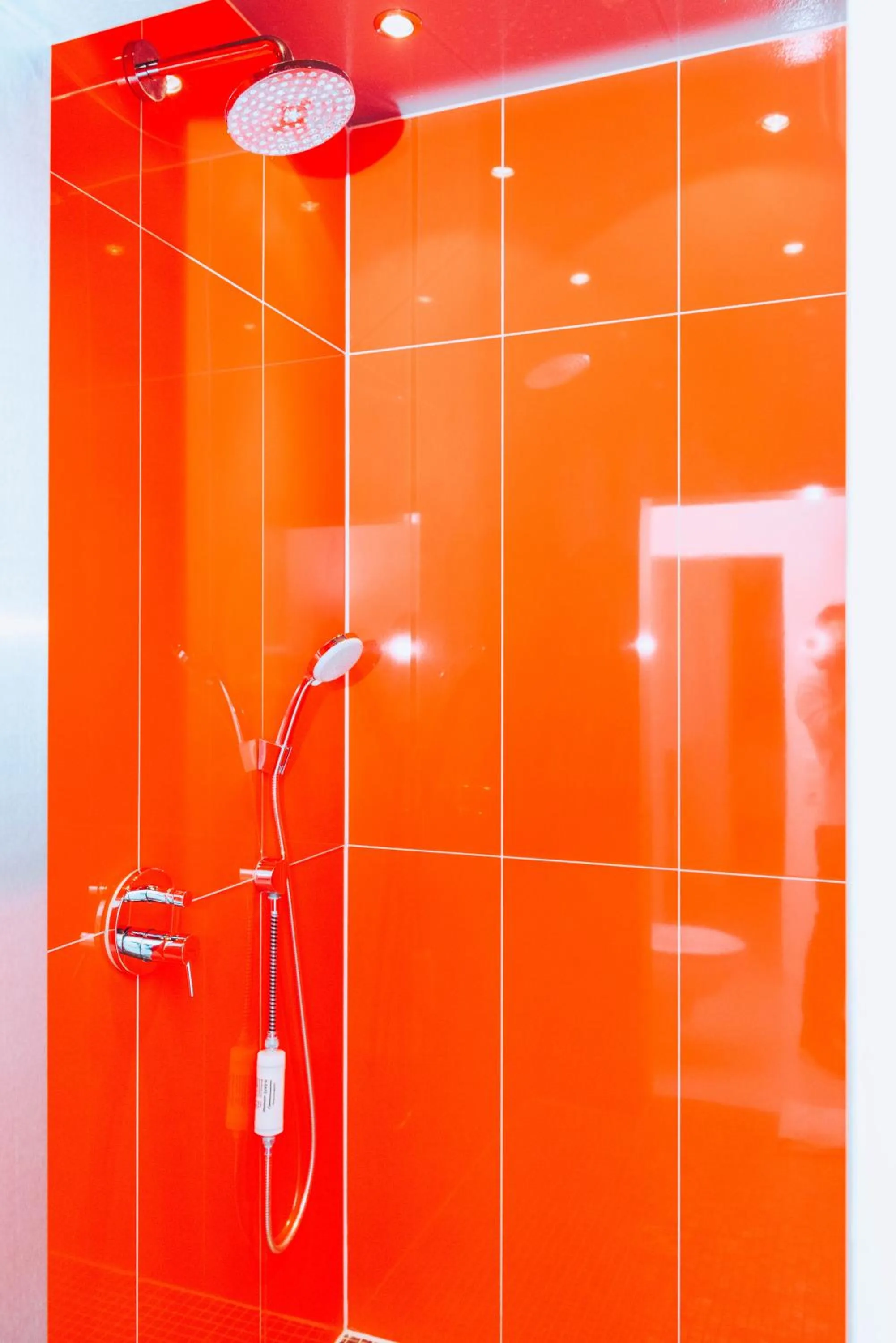Shower in Hotel Villa Klemm - Wiesbaden City