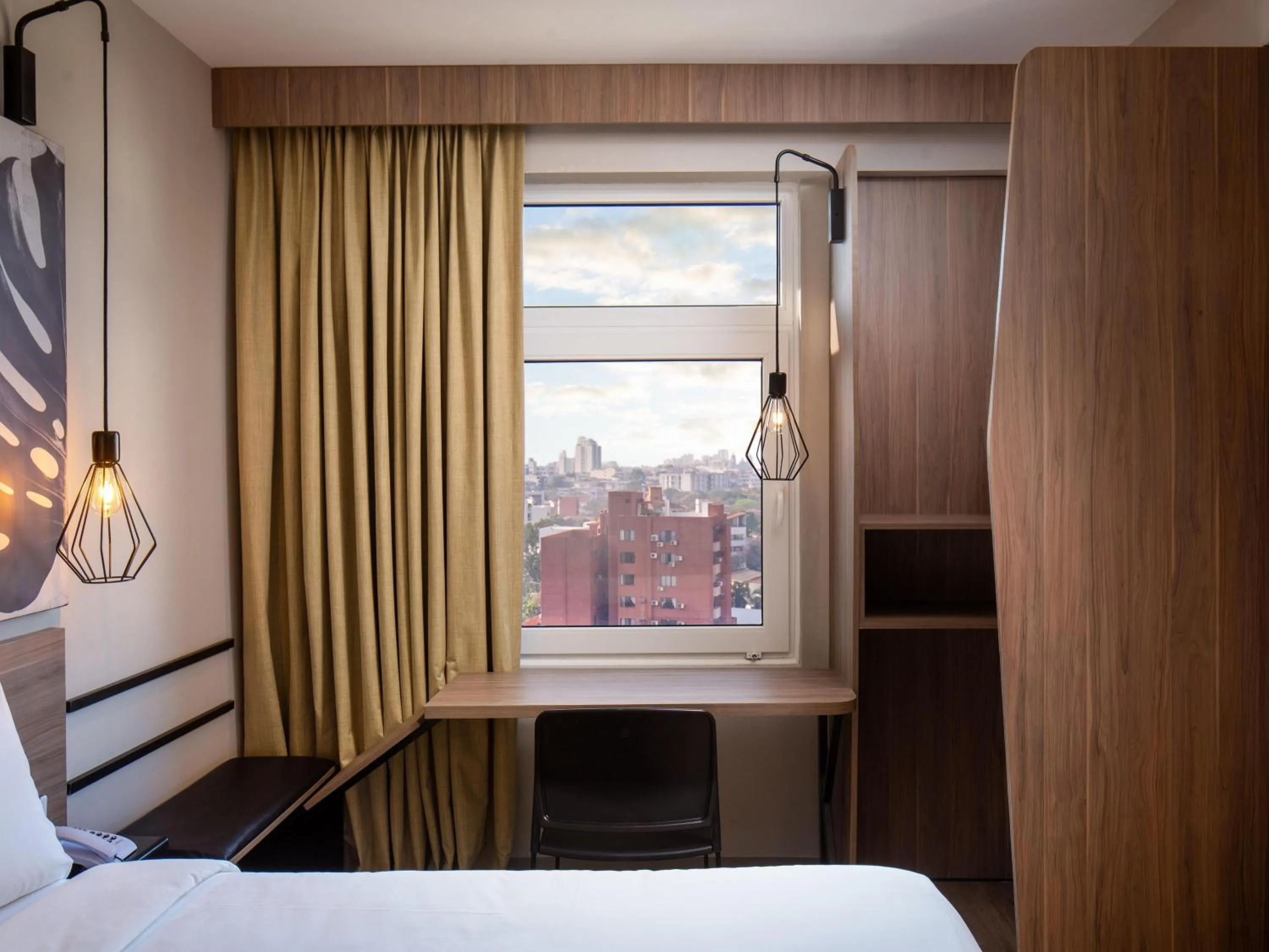 Bedroom, Bed in ibis Santa Cruz de la Sierra