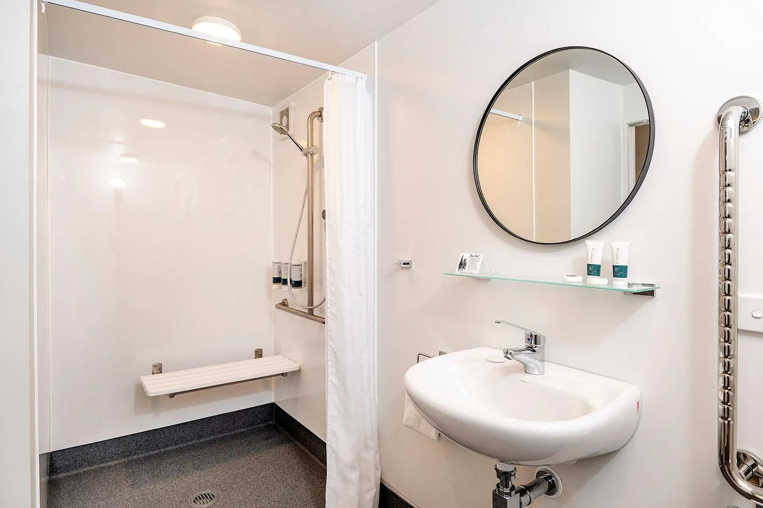 Shower in The Com Plex Motel