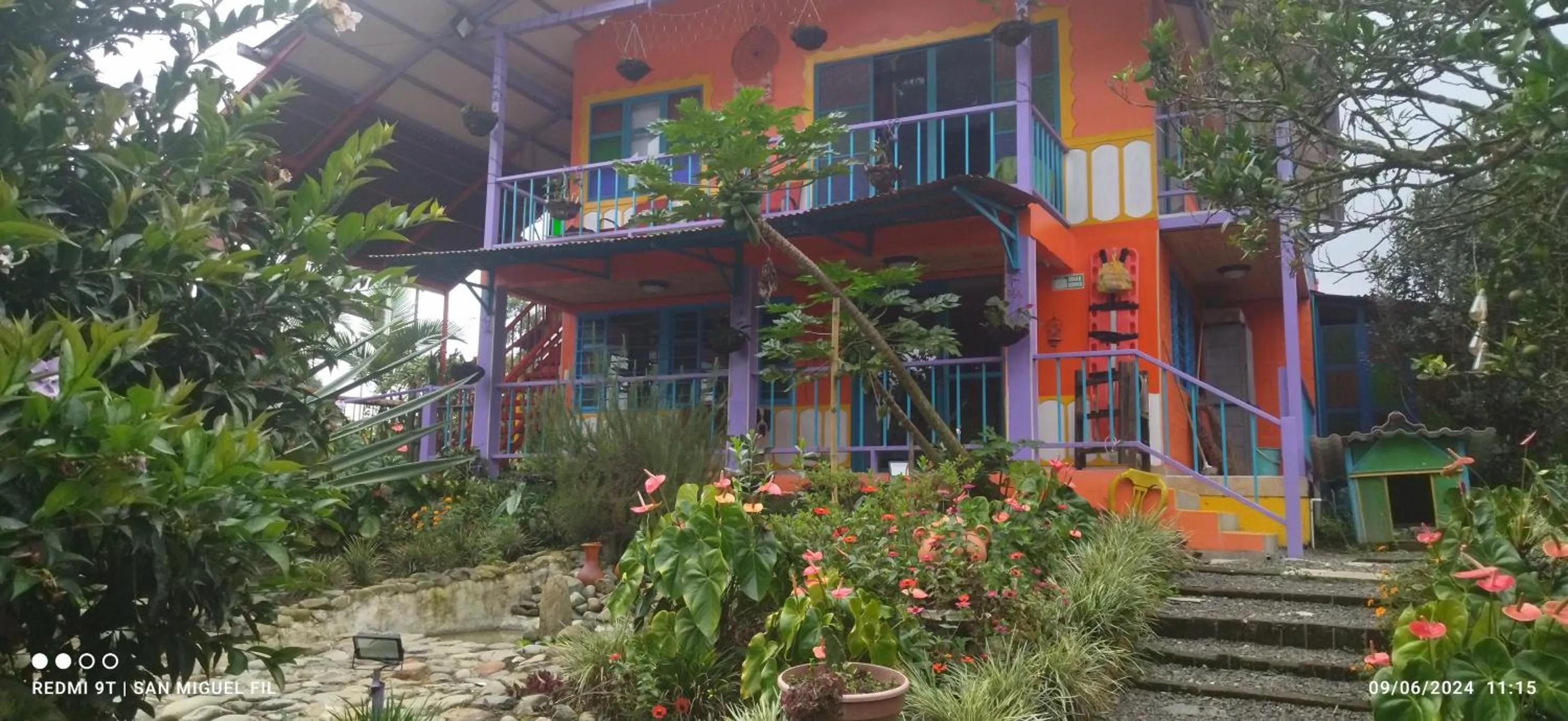 Property building in Finca San Miguel Filandia