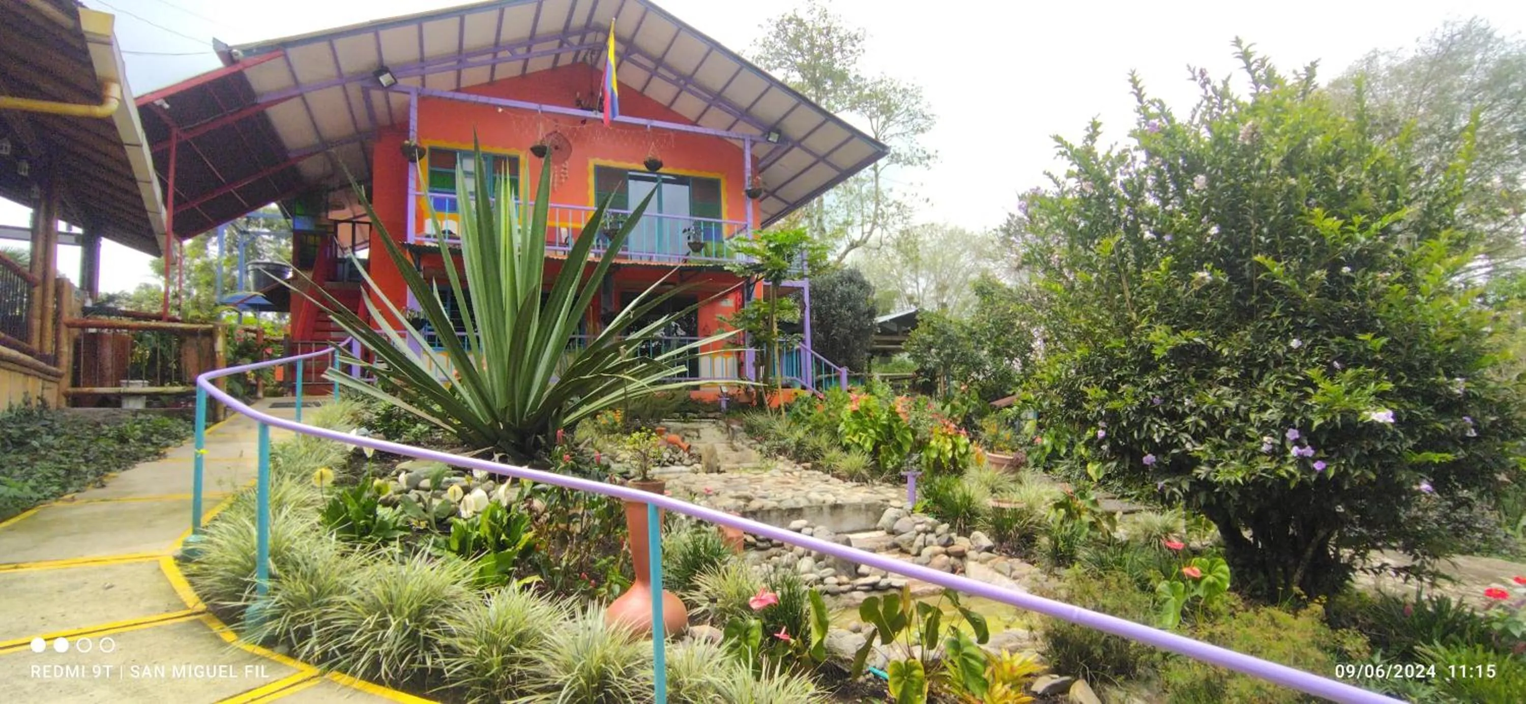 Property building in Finca San Miguel Filandia