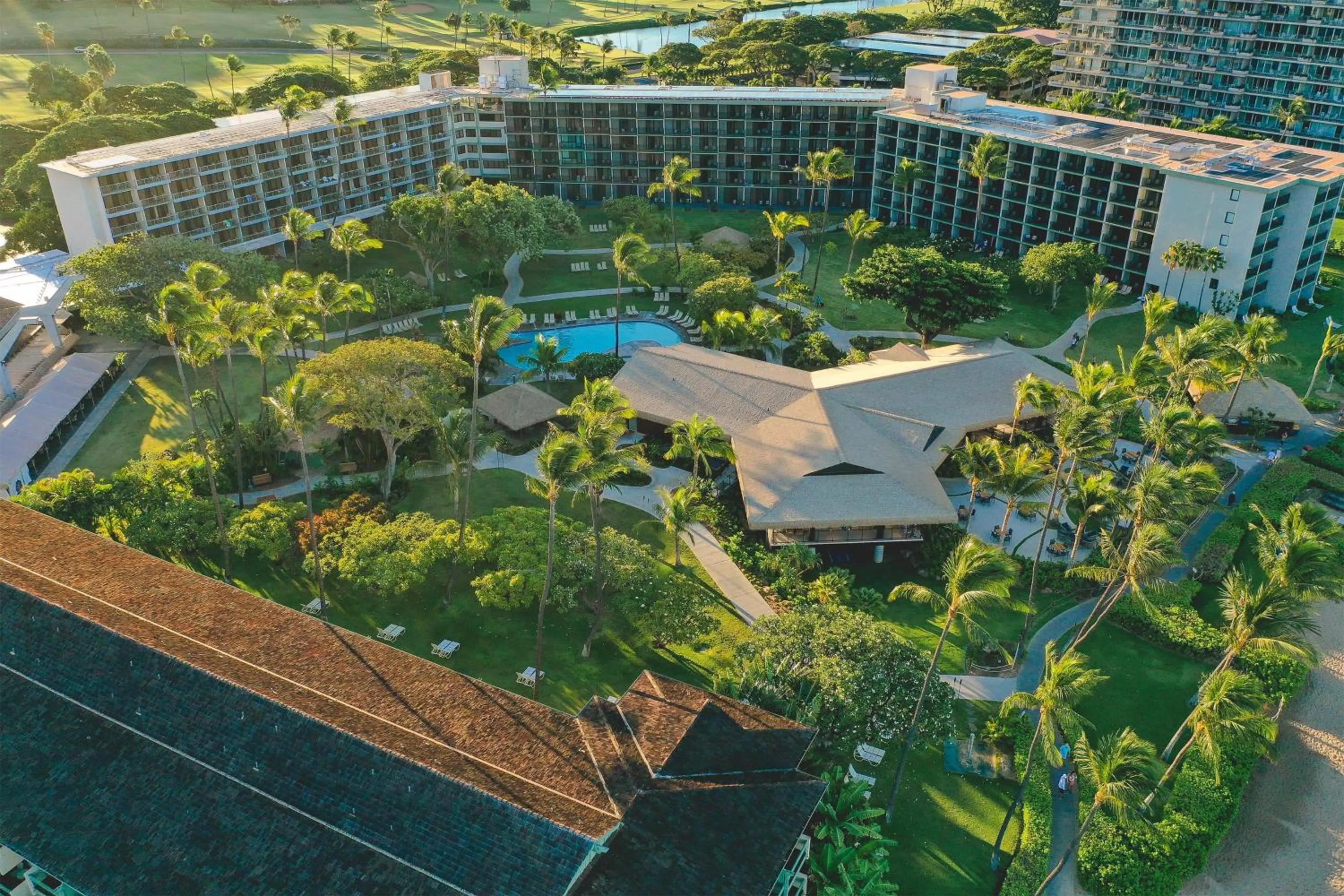 Property building in OUTRIGGER Kāʻanapali Beach Resort