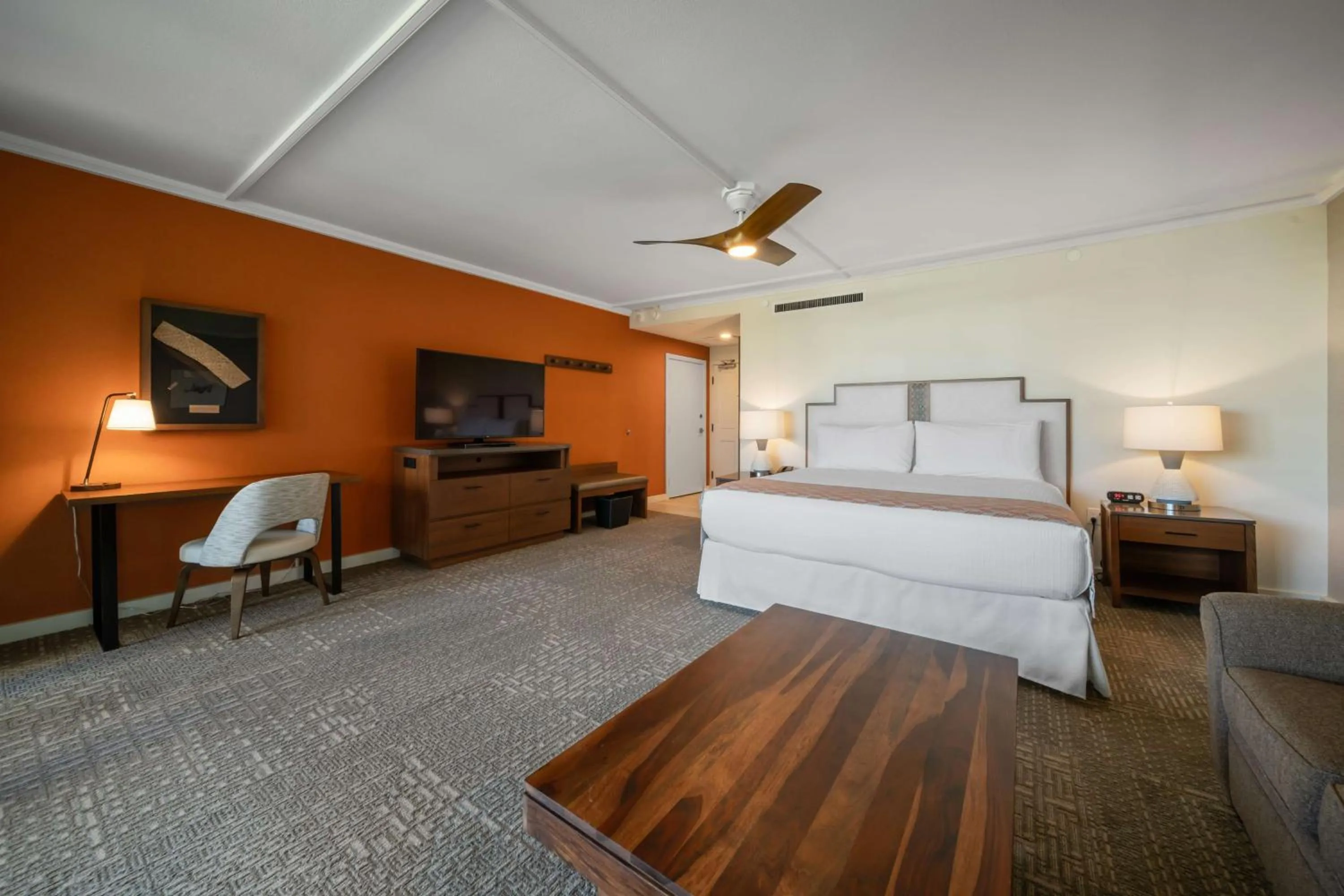 Photo of the whole room, Bed in OUTRIGGER Kāʻanapali Beach Resort