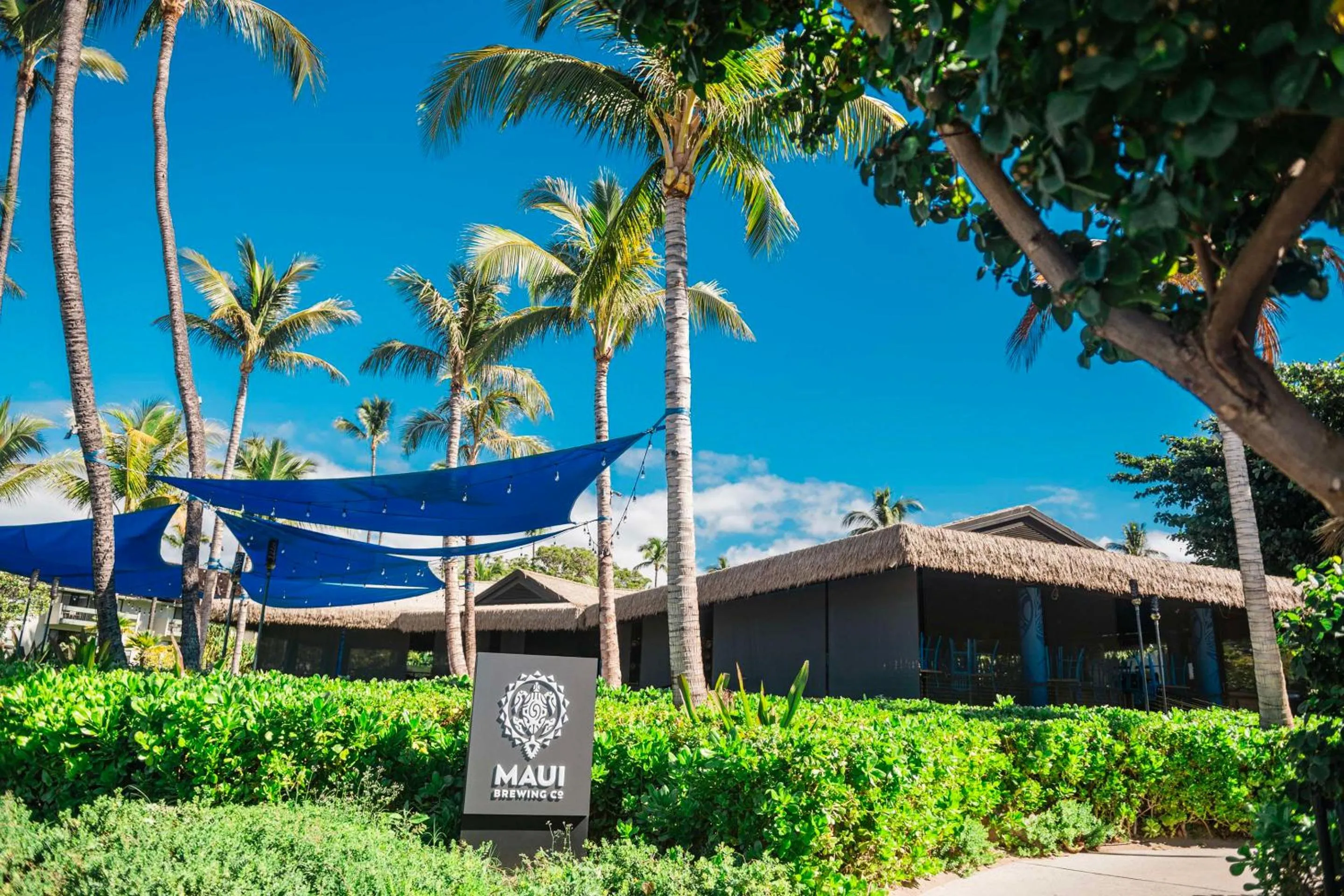 Restaurant/places to eat in OUTRIGGER Kāʻanapali Beach Resort