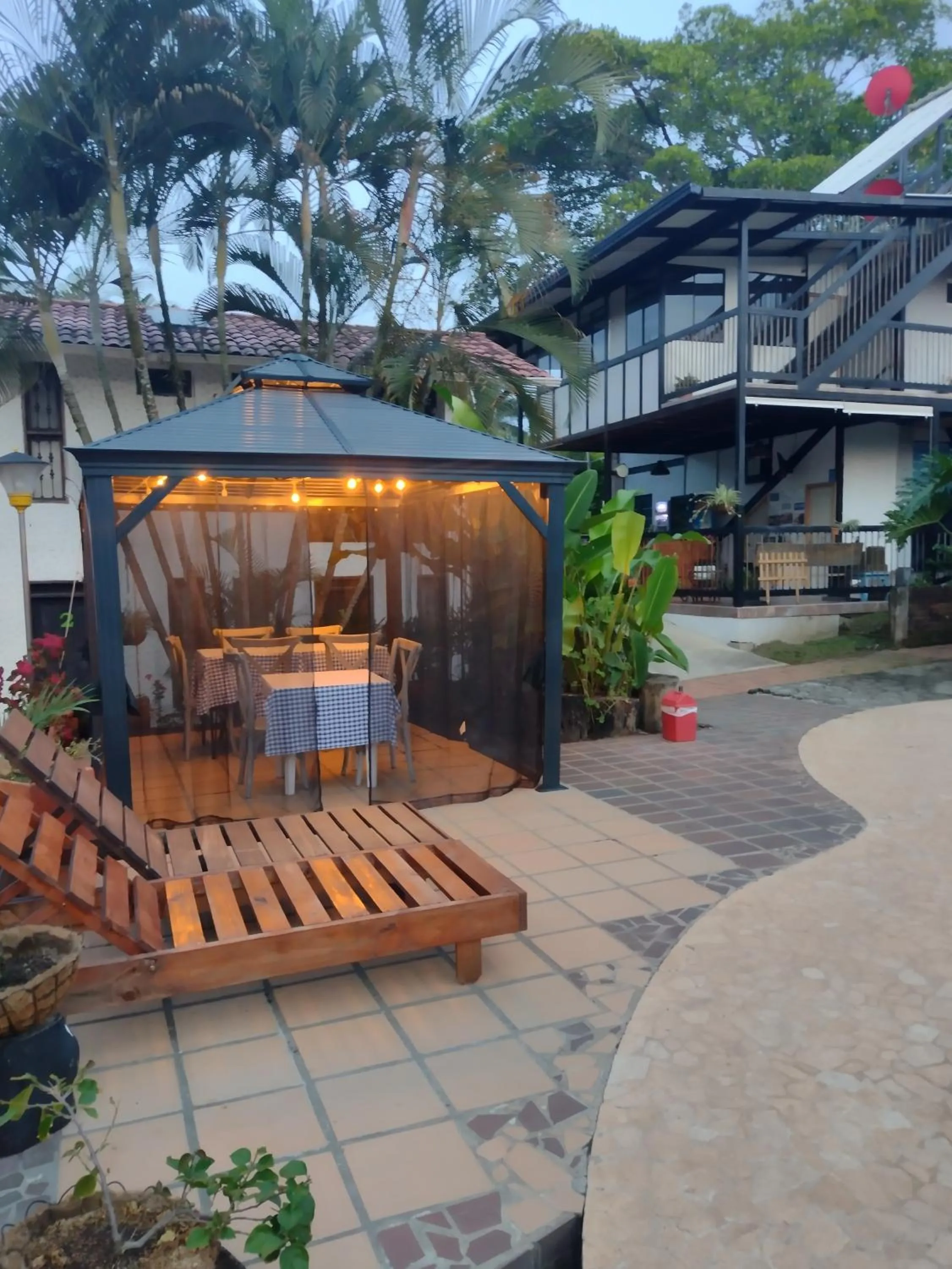 Swimming pool in Villa Juana Hotel