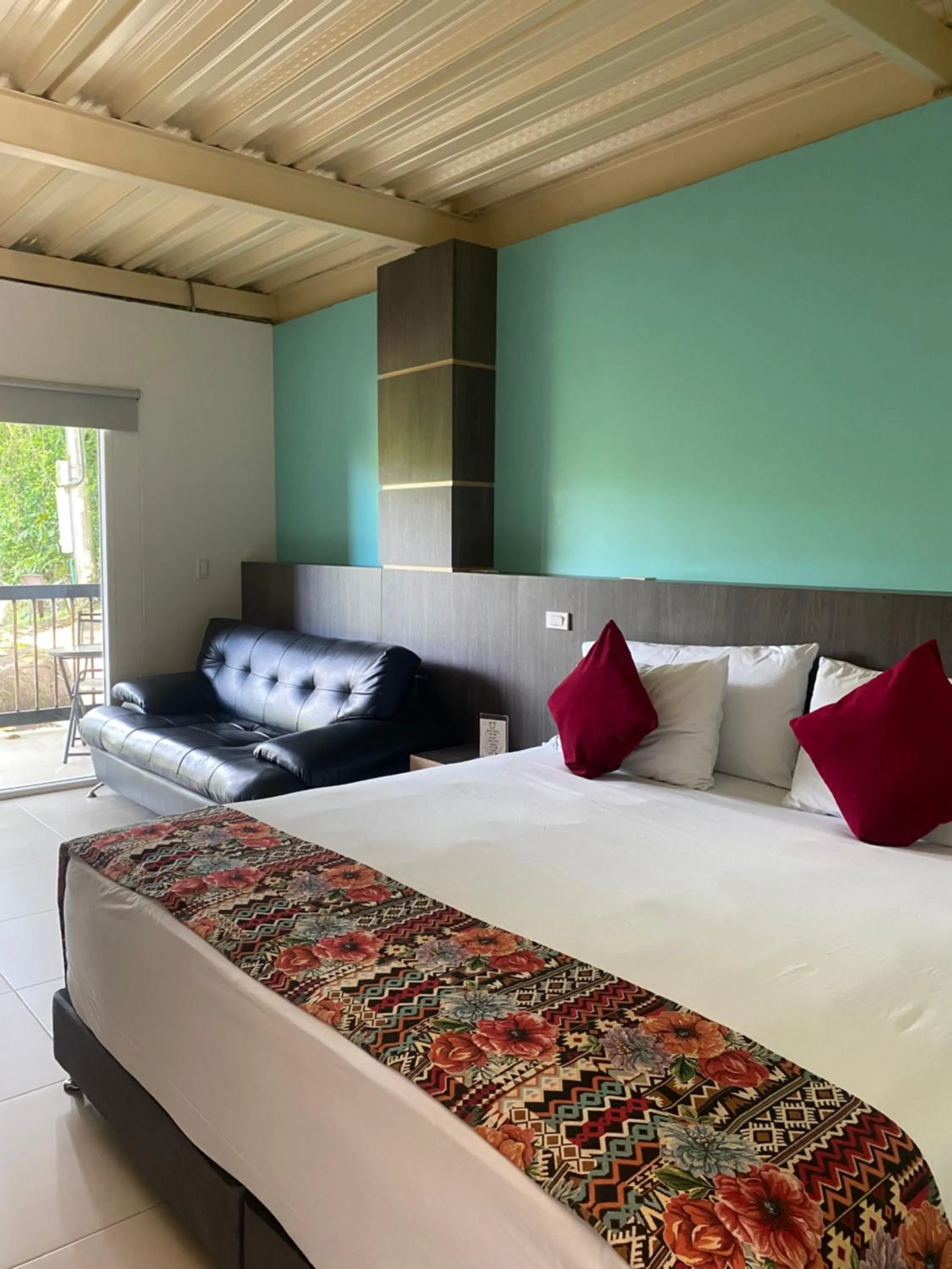 Bed in Villa Juana Hotel