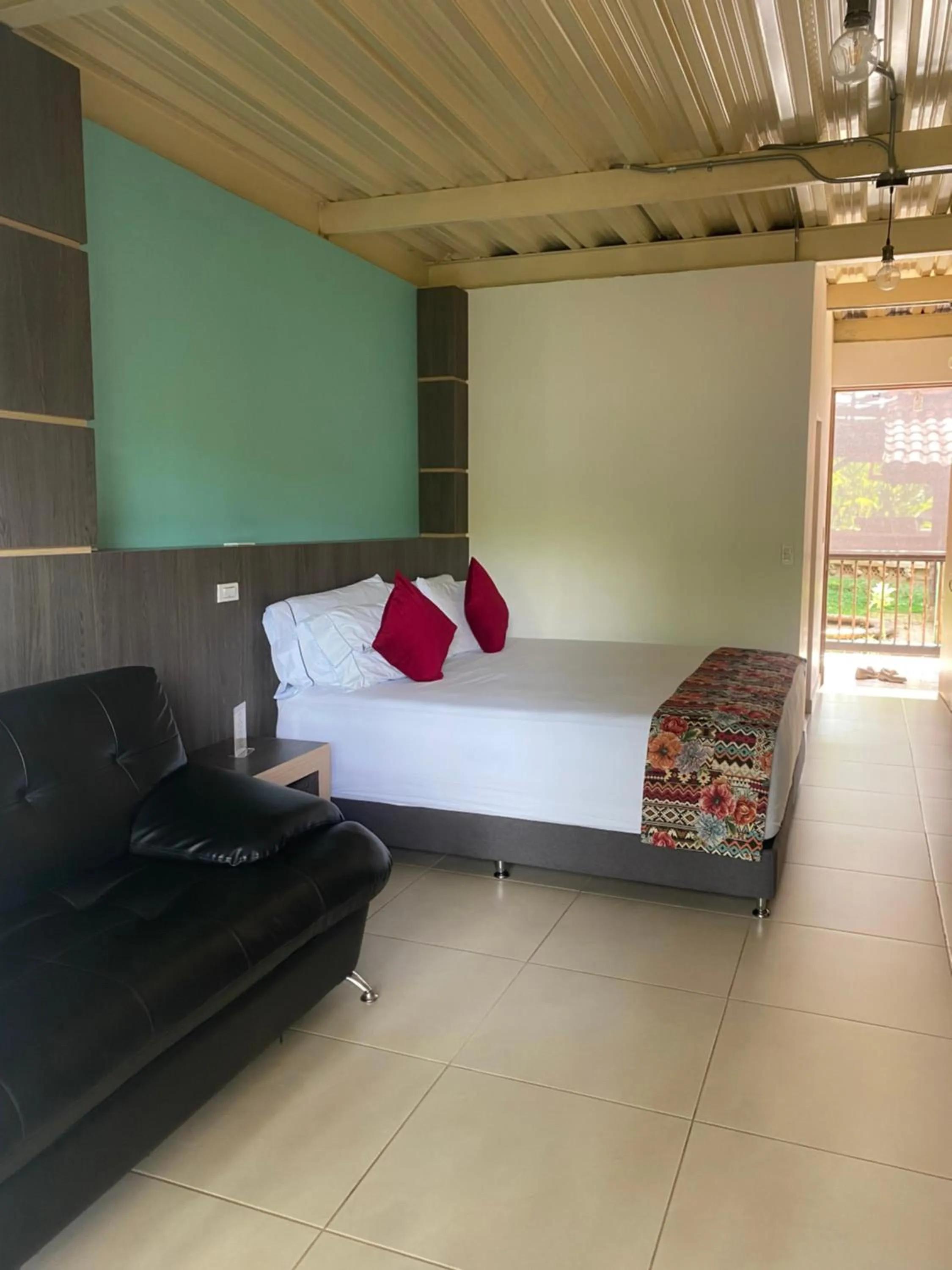 Photo of the whole room, Bed in Villa Juana Hotel