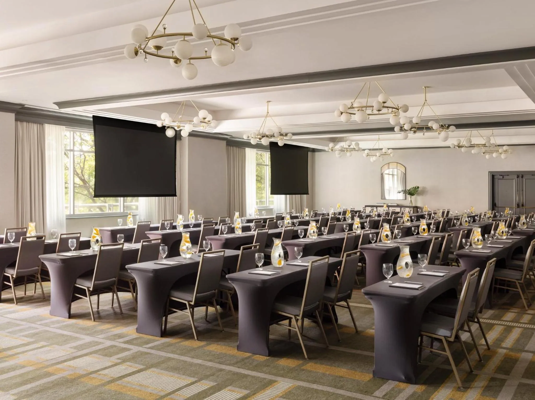 Meeting/conference room in Kimpton Marlowe by IHG
