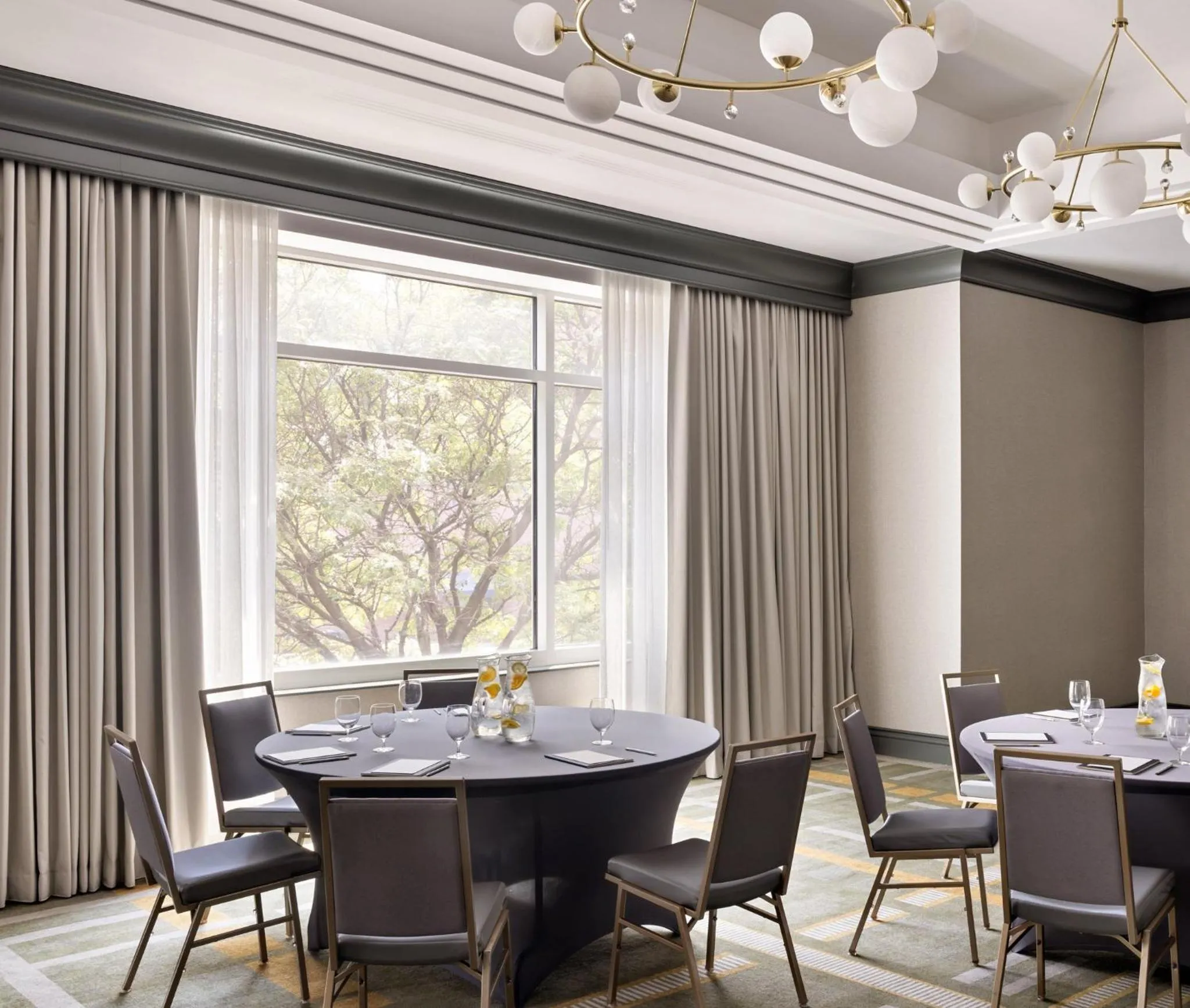 Meeting/conference room in Kimpton Marlowe by IHG