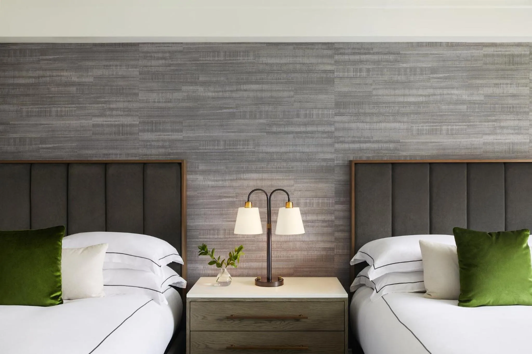 Photo of the whole room, Bed in Kimpton Marlowe by IHG