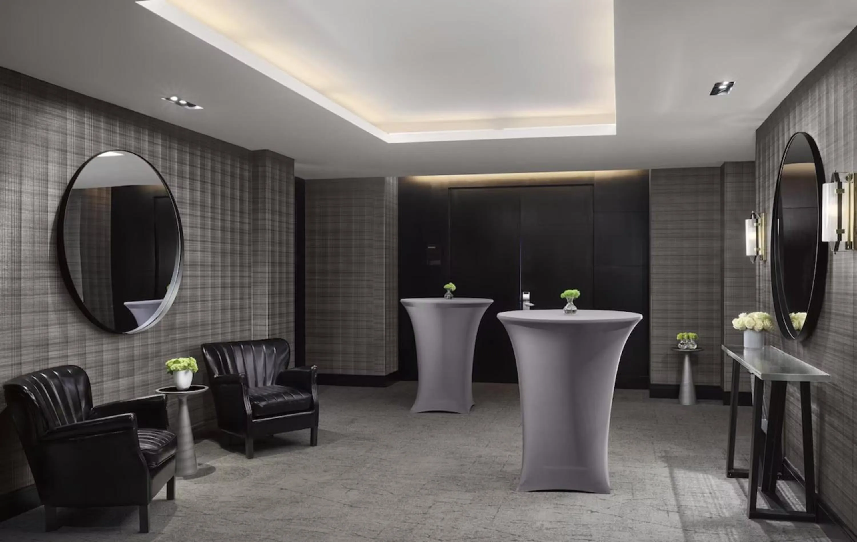 Meeting/conference room in Hotel AKA Boston Common