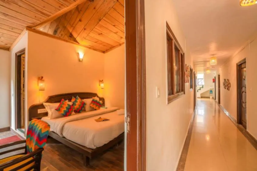 Bed in goSTOPS Mukteshwar