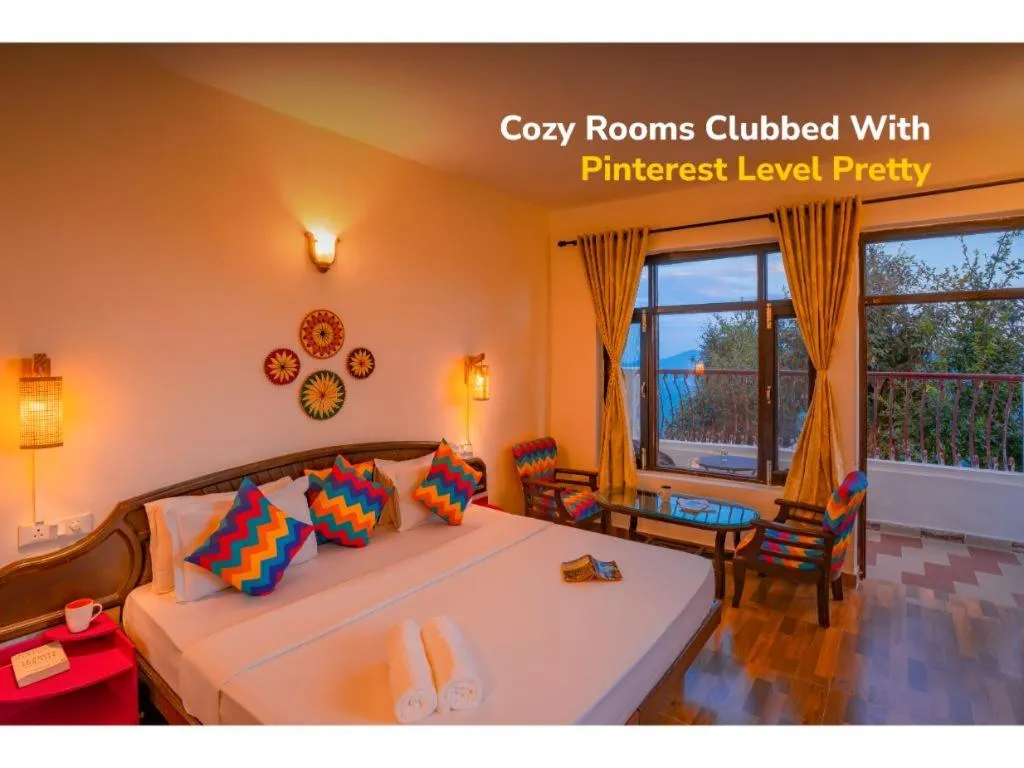 Bed in goSTOPS Mukteshwar