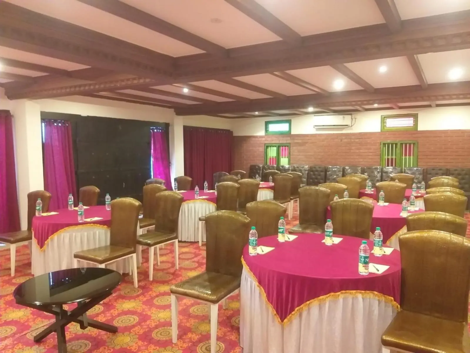Banquet/Function facilities in Treebo Primeland Suites