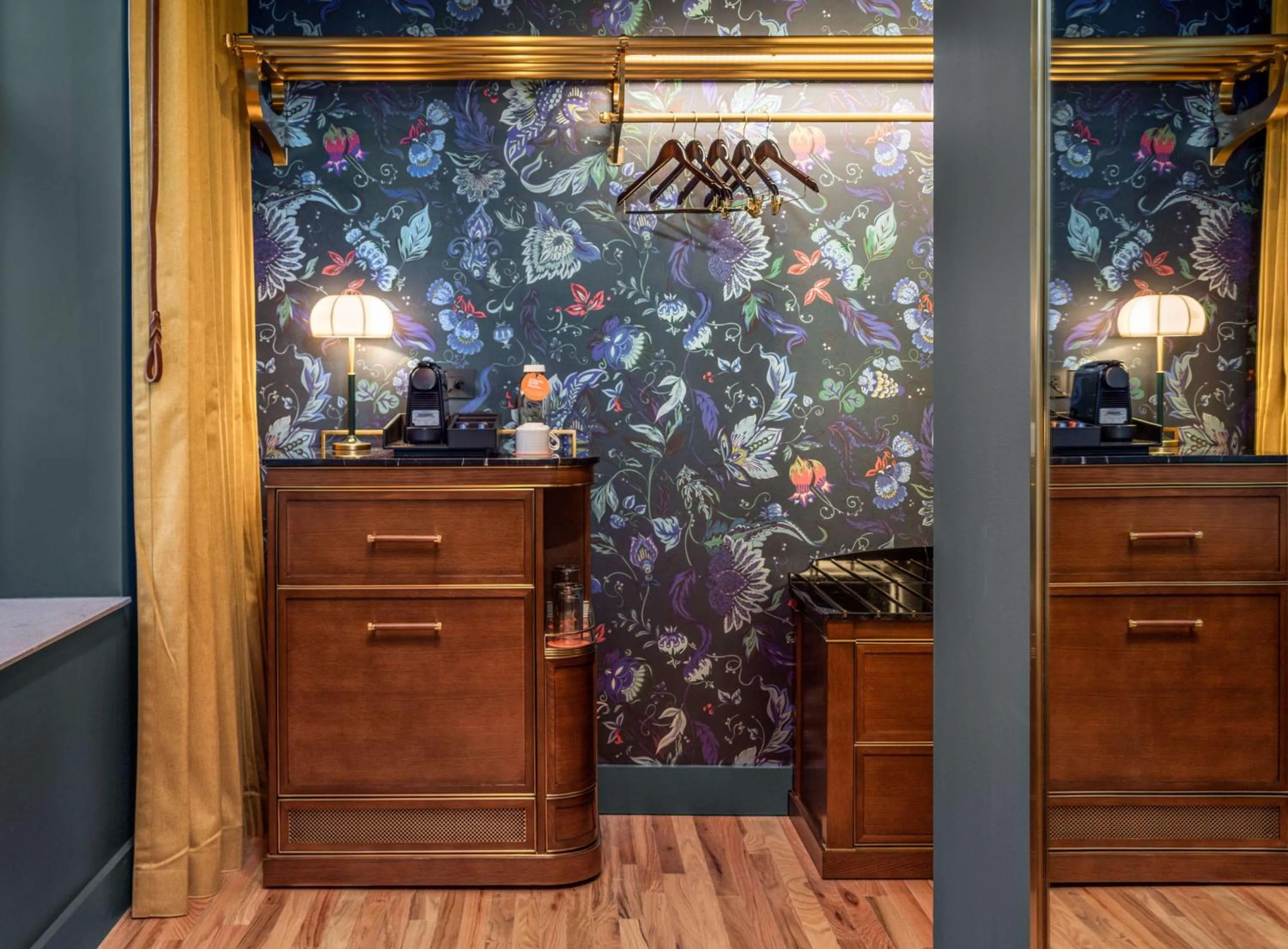 Photo of the whole room in Canopy By Hilton Chicago Central Loop