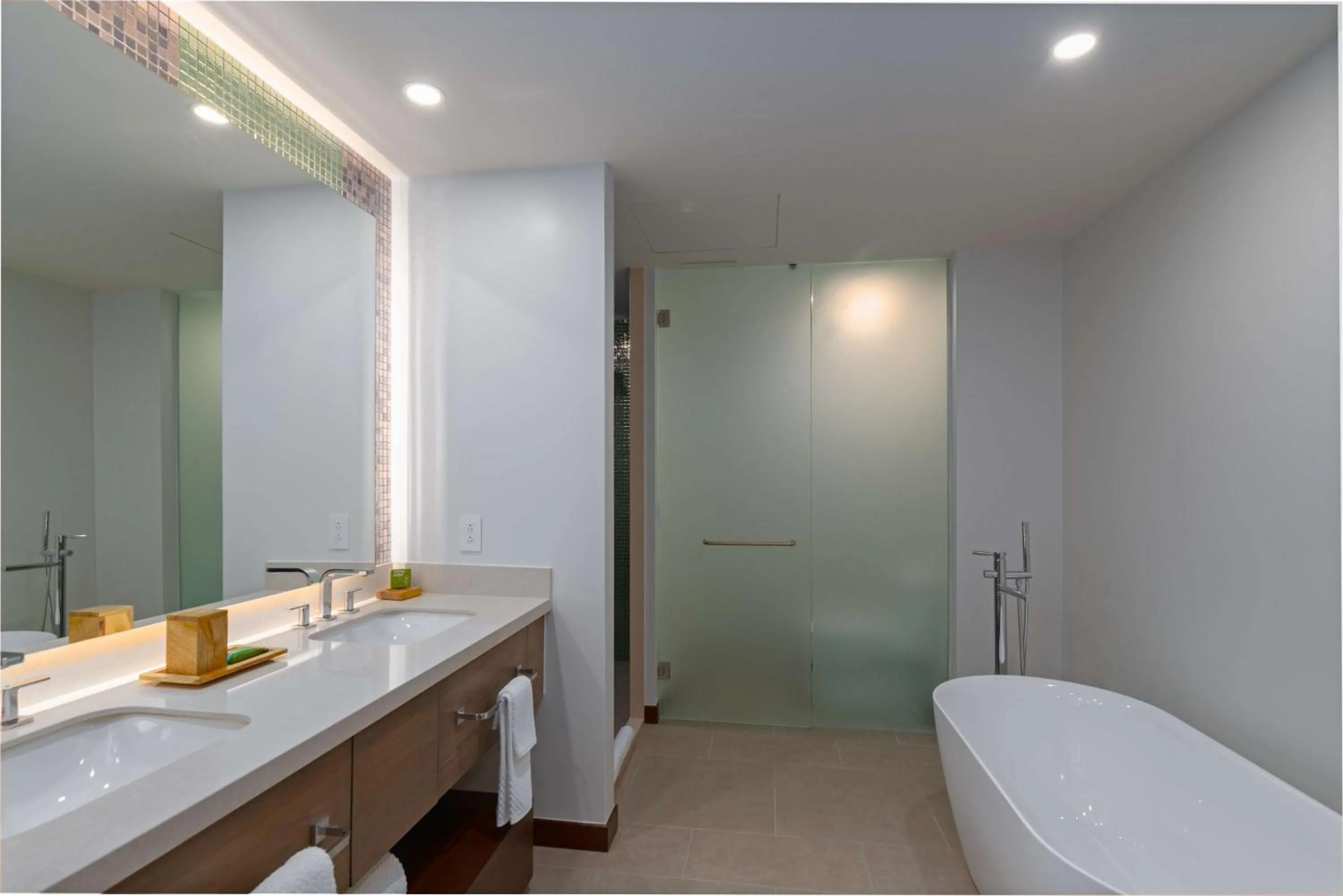 Bathroom in Botanika Osa Peninsula, Curio Collection By Hilton