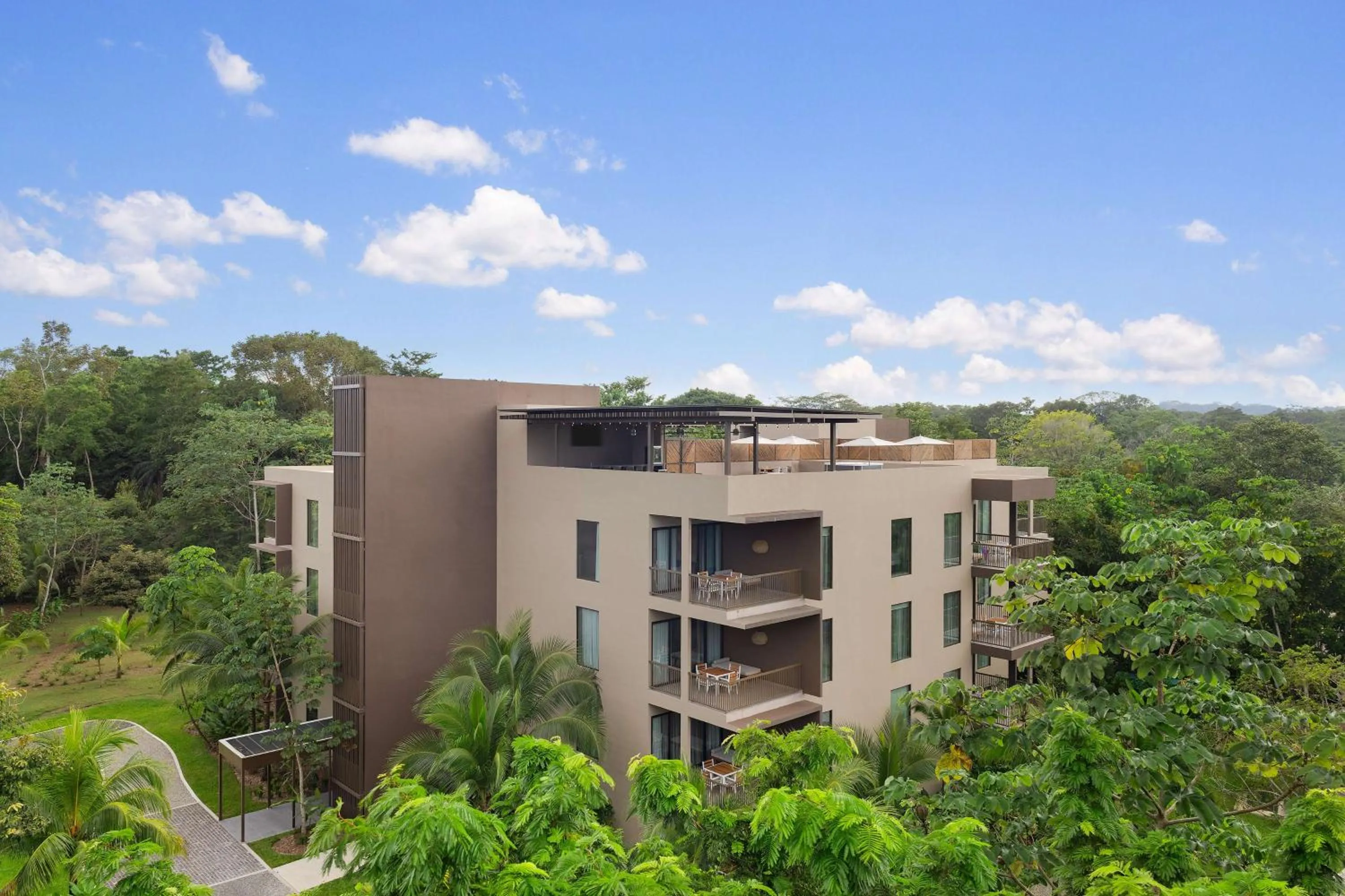 Property building in Botanika Osa Peninsula, Curio Collection By Hilton