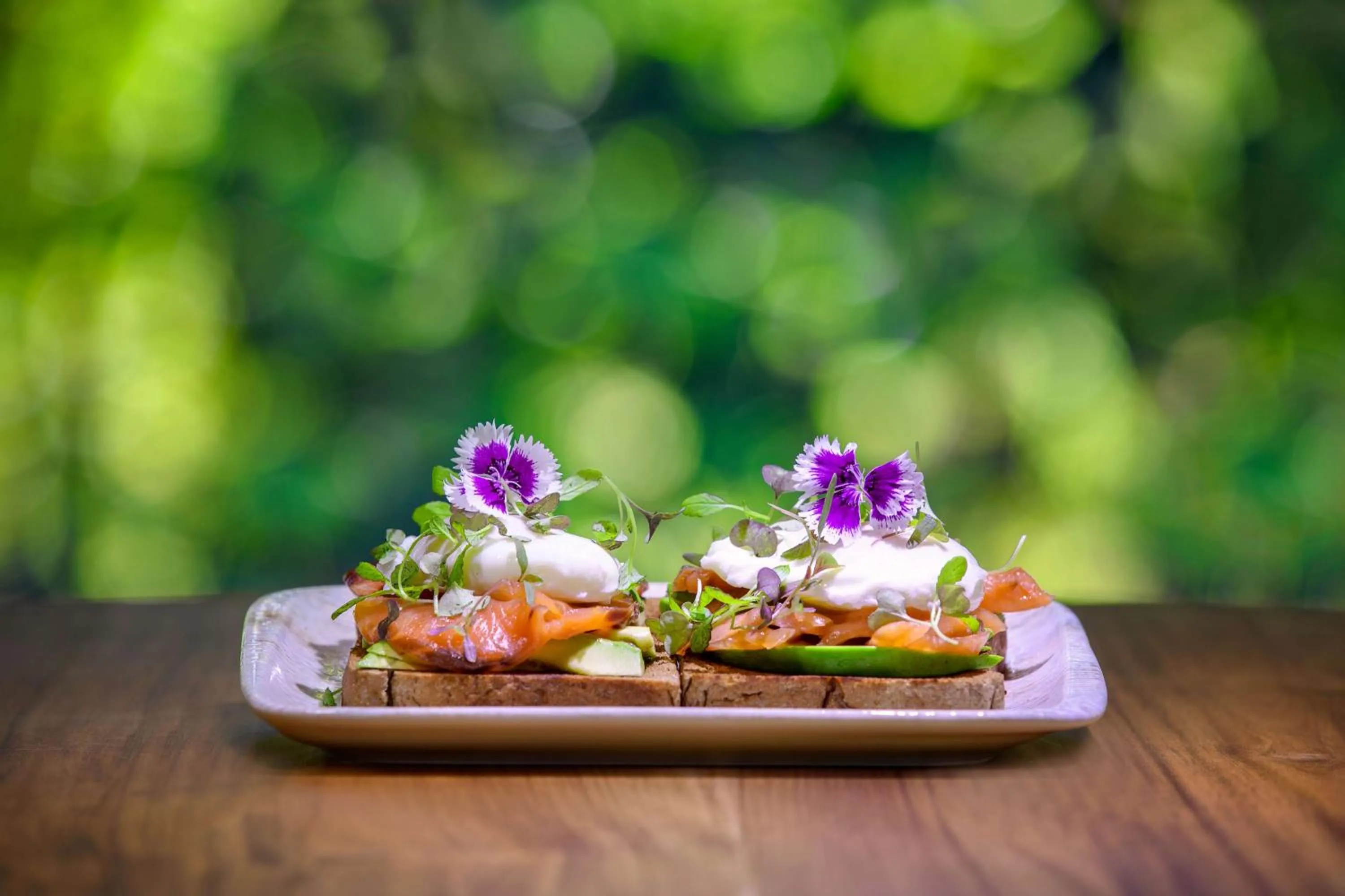 Restaurant/places to eat in Botanika Osa Peninsula, Curio Collection By Hilton